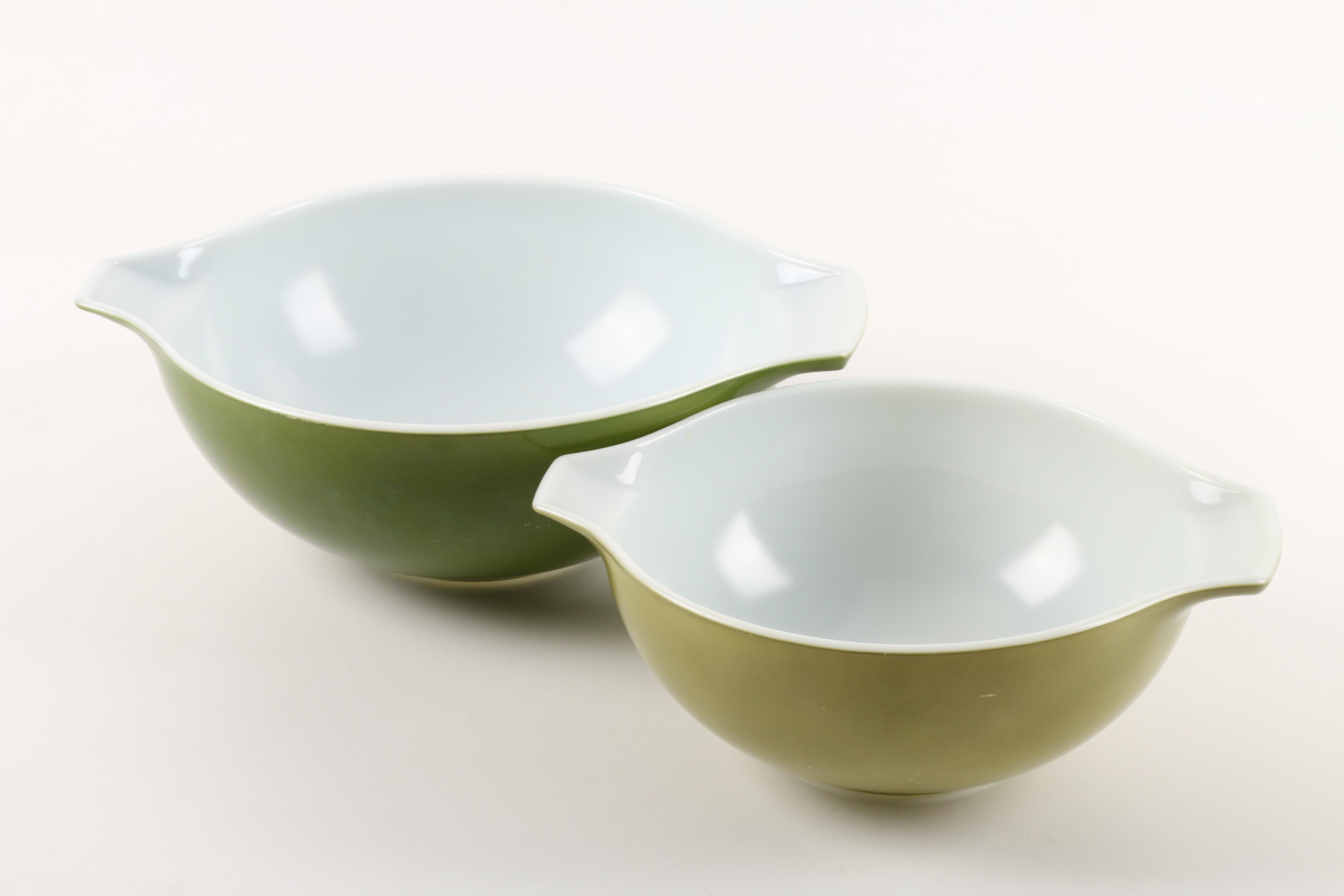 Vintage Pyrex "Verde" Cinderella Bowls c. 1960s