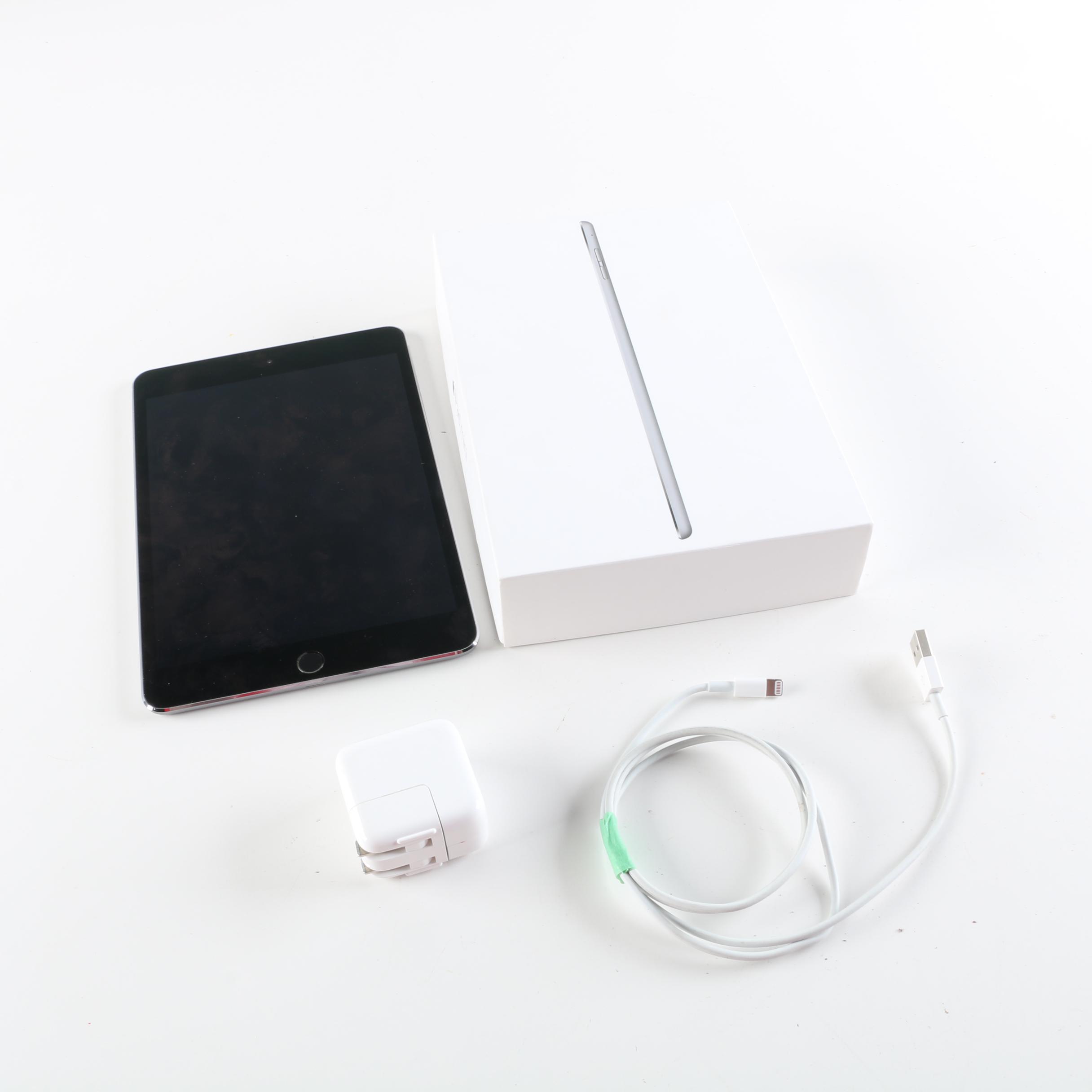 Apple iPad Mini 4 with Animation Stations