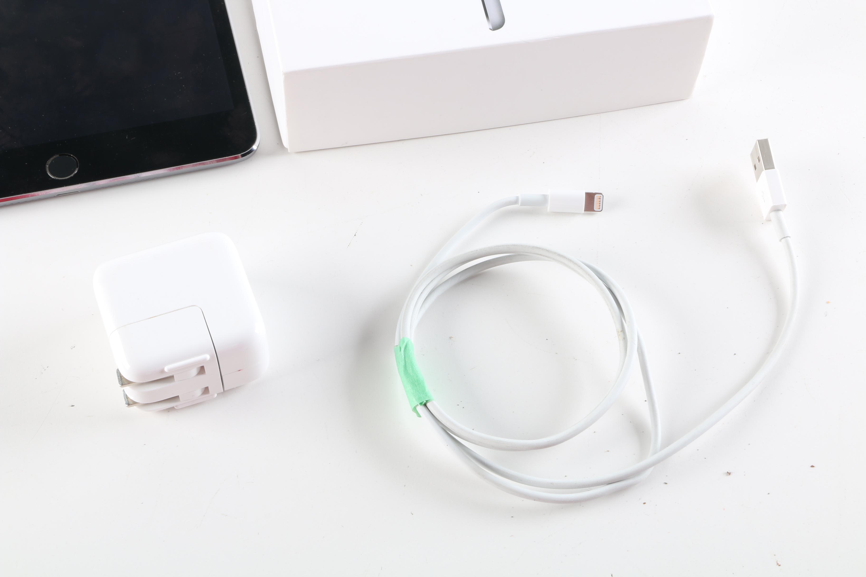 Apple iPad Mini 4 with Animation Stations