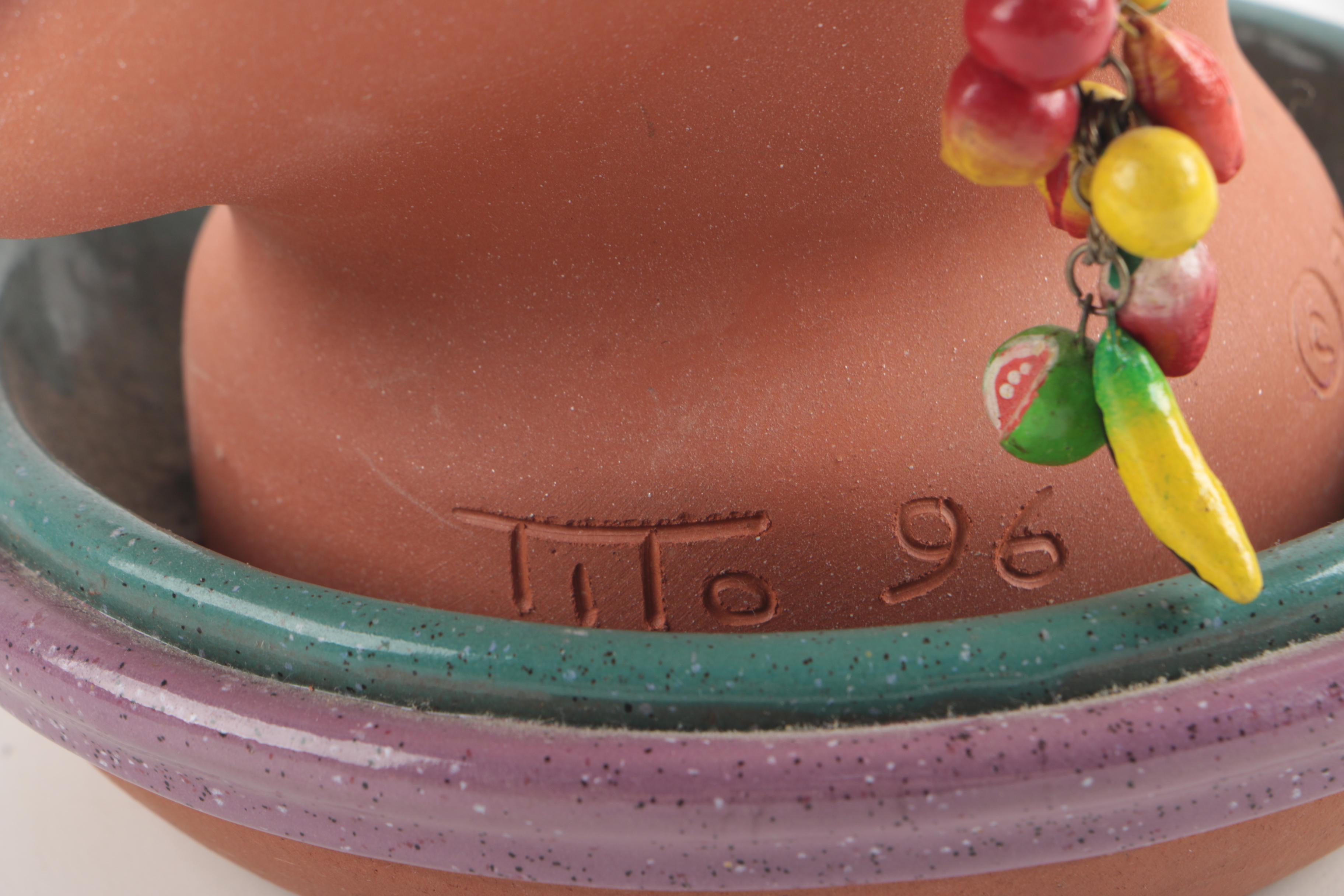 Tito "Party Heads" Ceramic Serving Dish with DeRoma Terracotta Platter