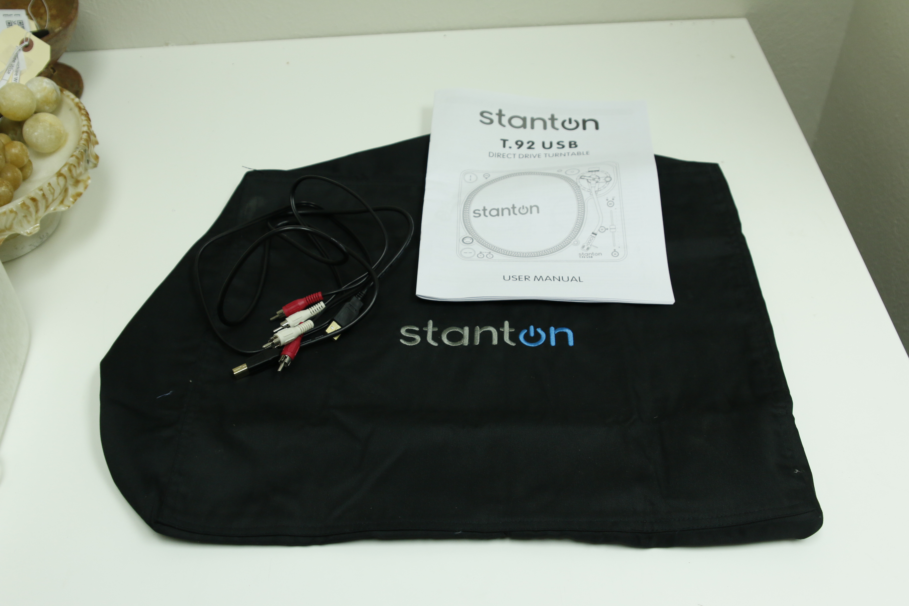 Stanton T.92 USB Turntable with Magix Audio Cleaning Software