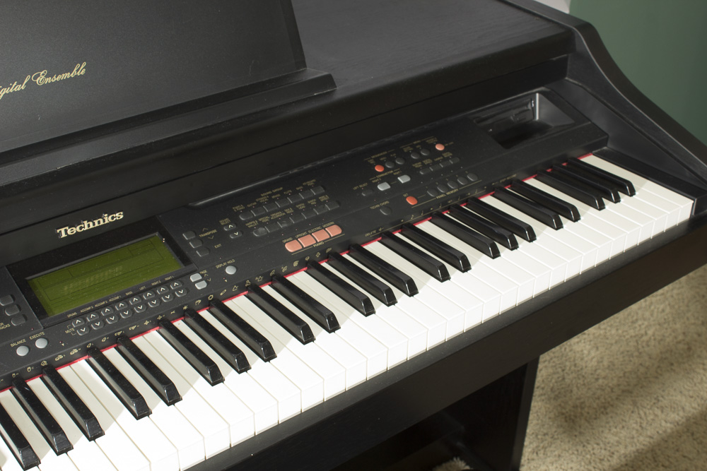 Technics Digital Piano and Bench