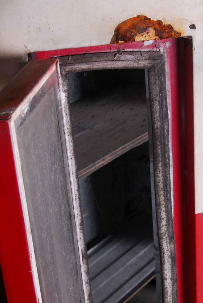 Vintage Coca-Cola Upright Vending Machine