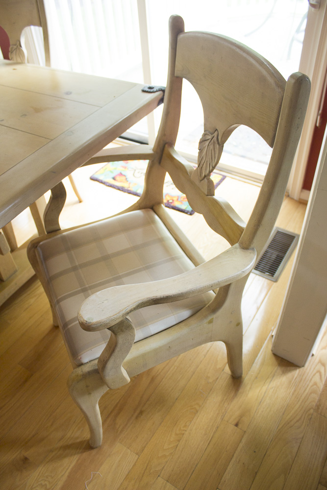 Country Style Pine Dining Table with Chairs
