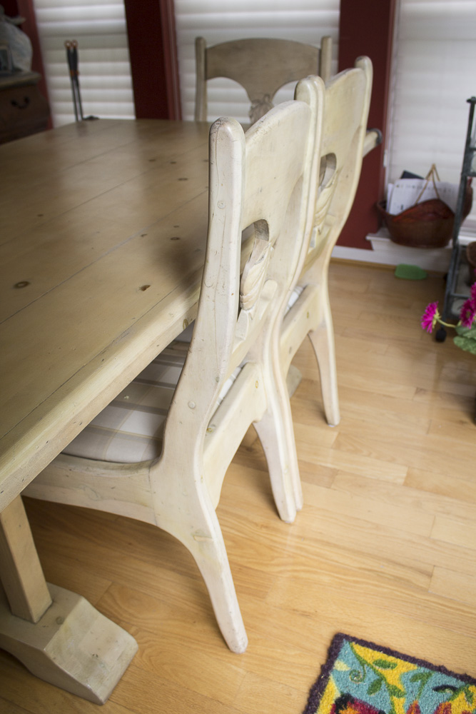 Country Style Pine Dining Table with Chairs