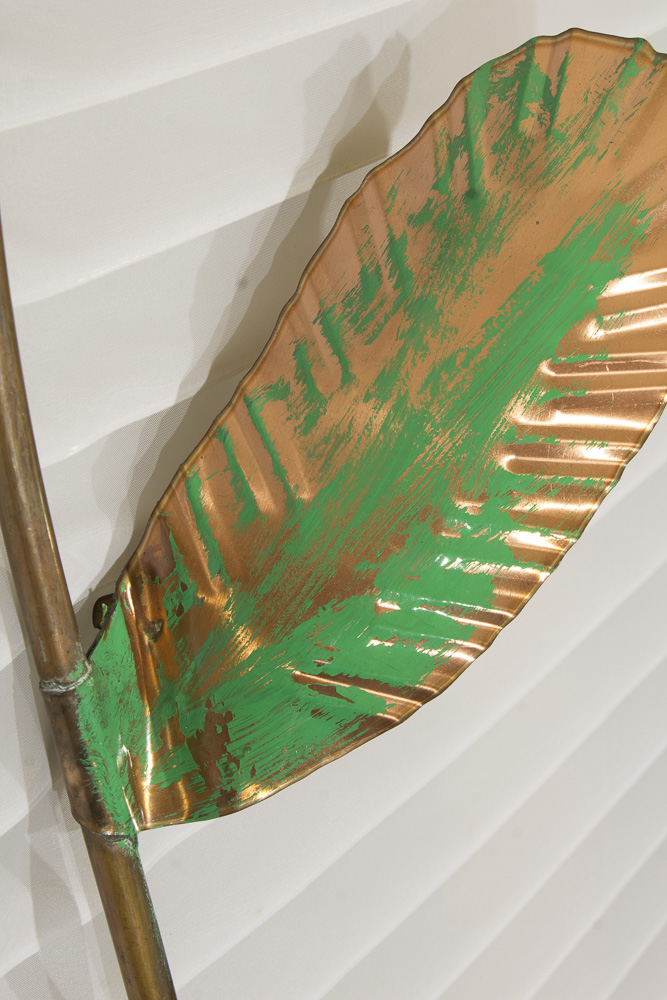 Painted Metal Wire Flower Garden Sculpture