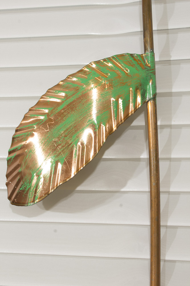 Painted Metal Wire Flower Garden Sculpture