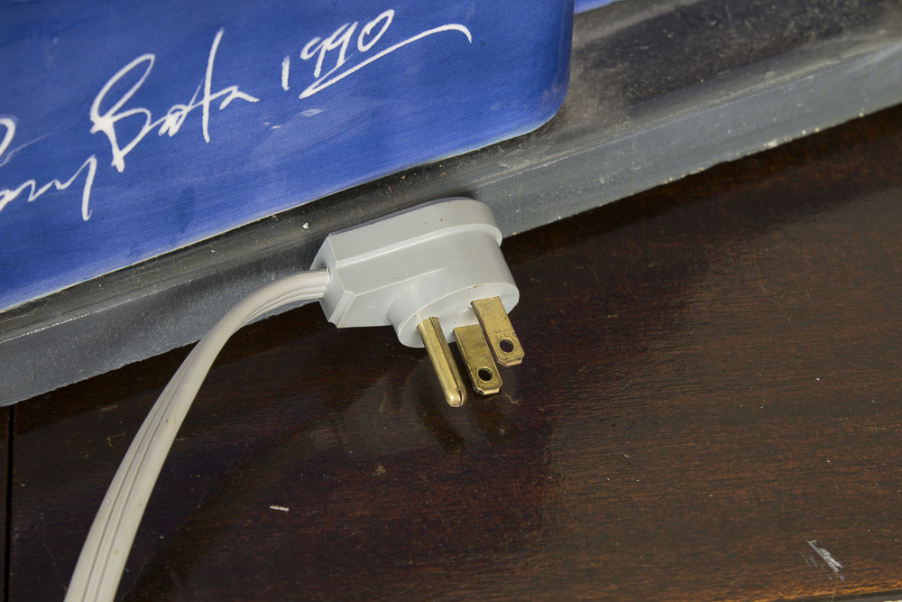 Signed Jerry Berta Ceramic and Neon "Babes Diner" Novelty Table Lamp