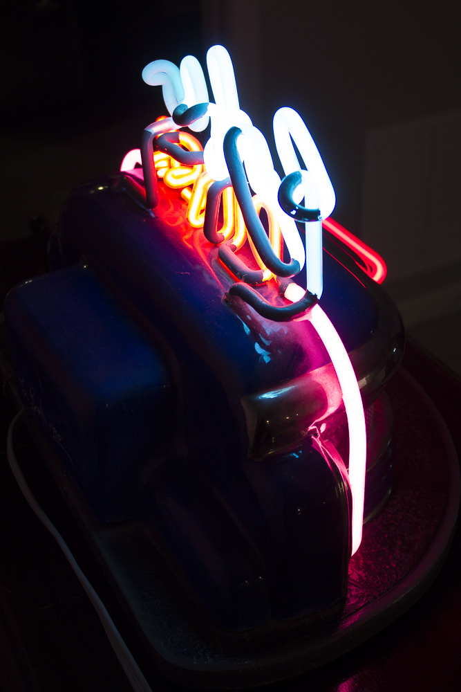 Signed Jerry Berta Ceramic and Neon "Babes Diner" Novelty Table Lamp