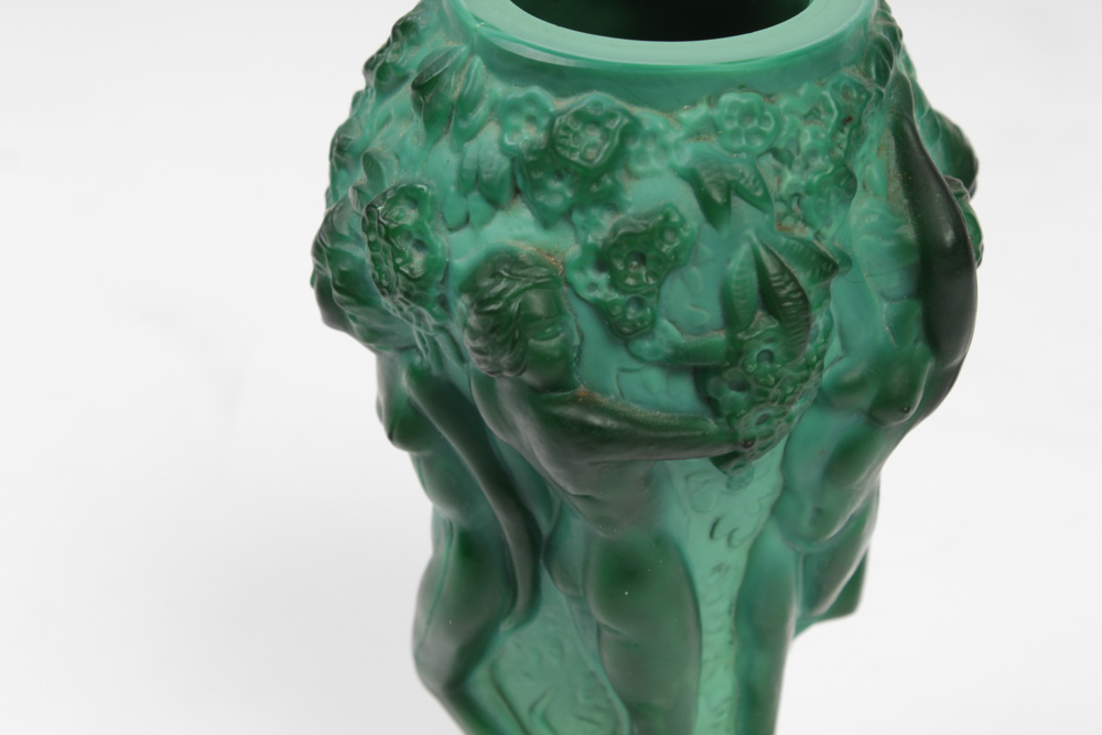 Hoffmann and Schlevogt Art Deco Malachite Glass Vase