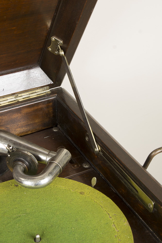 1923 Hand-Cranked Victrola Record Player in Mahogany Cabinet