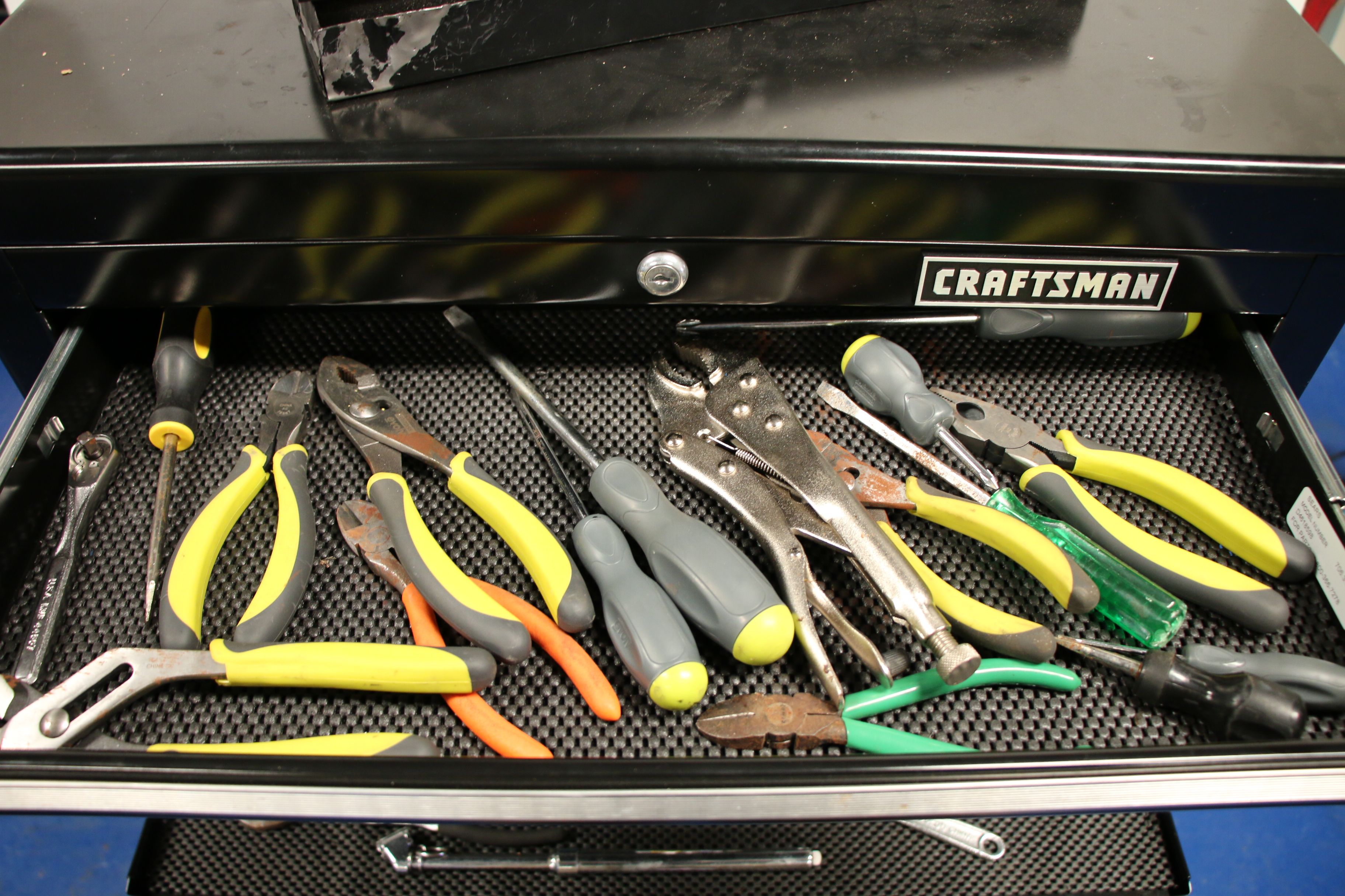 Craftsman Chest on Chest Rolling Toll Case with Tools