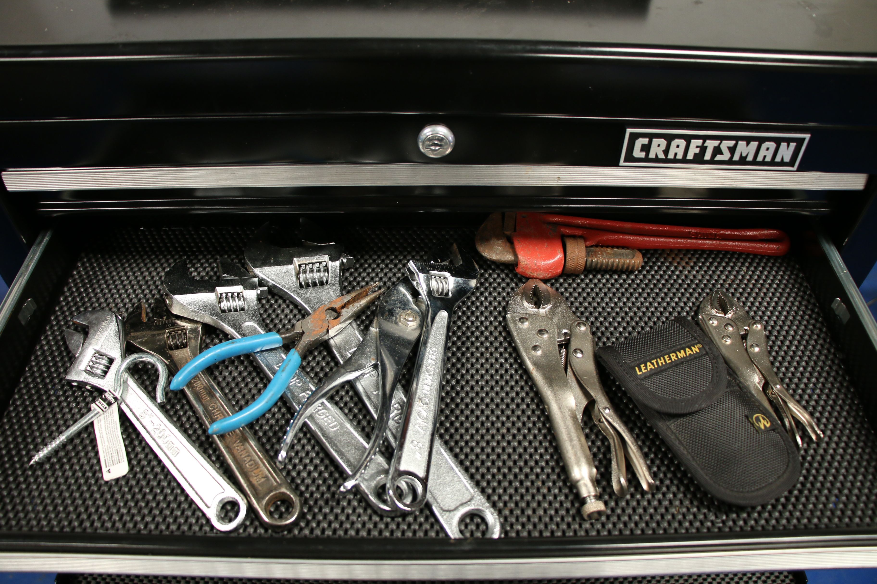 Craftsman Chest on Chest Rolling Toll Case with Tools