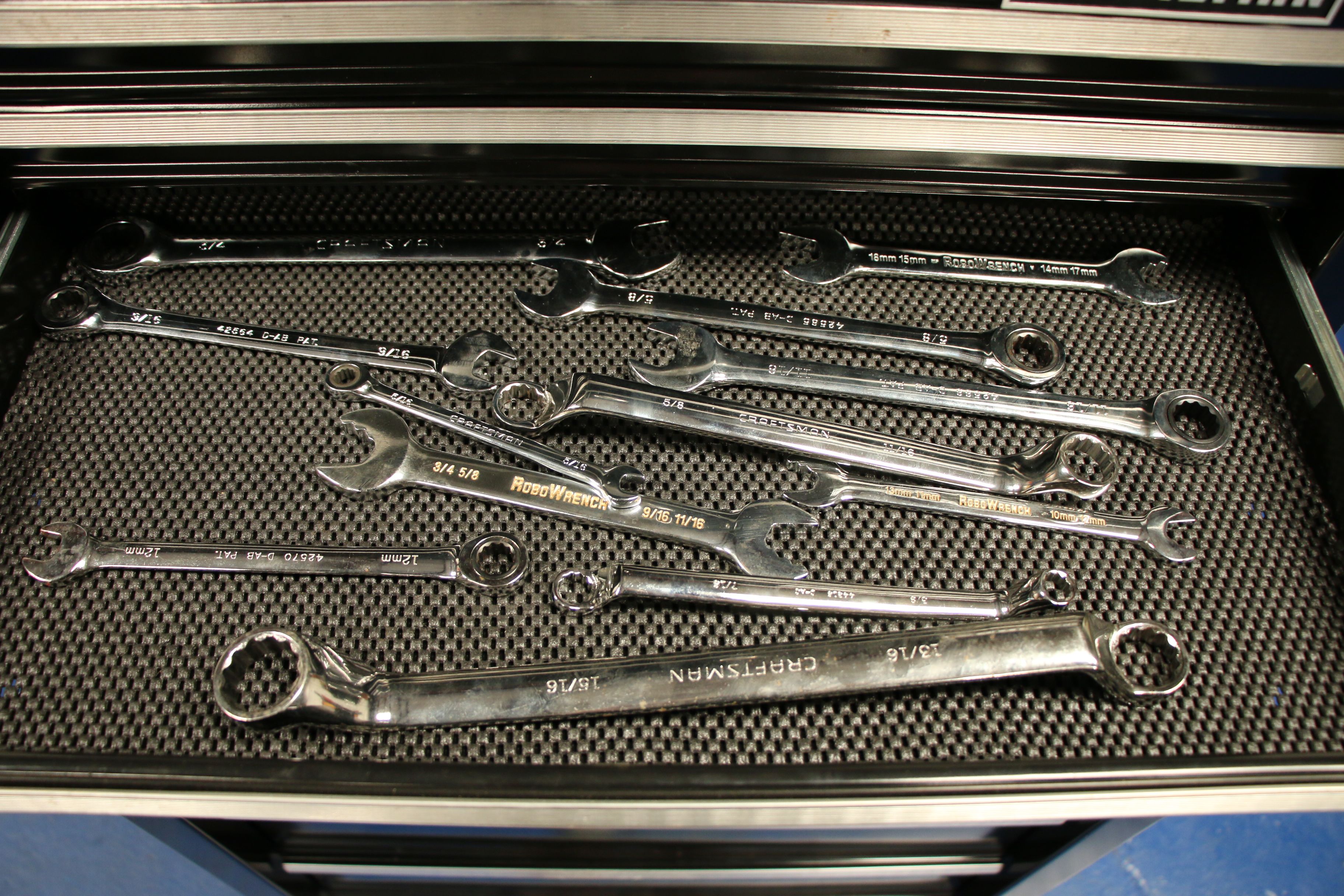 Craftsman Chest on Chest Rolling Toll Case with Tools