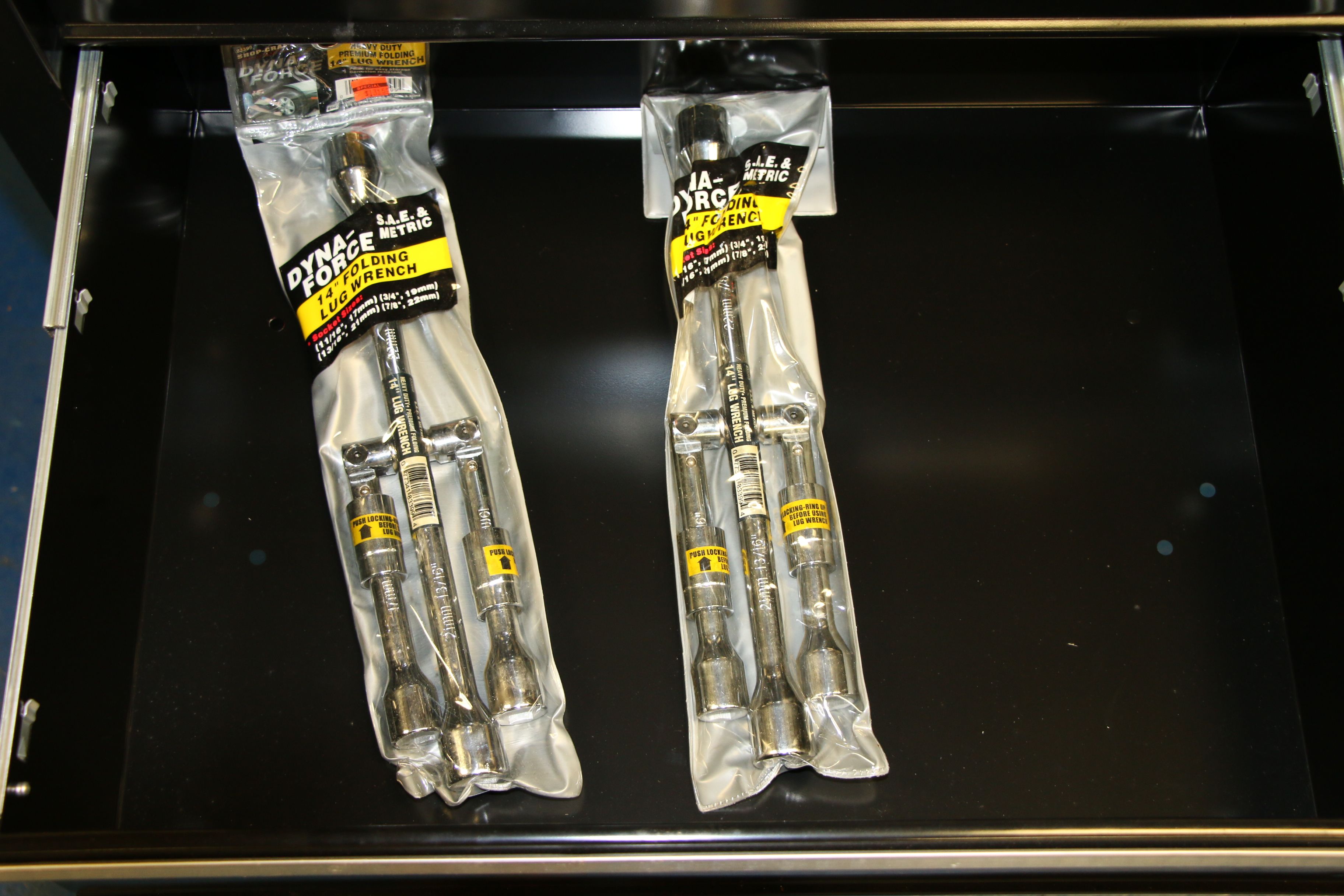 Craftsman Chest on Chest Rolling Toll Case with Tools