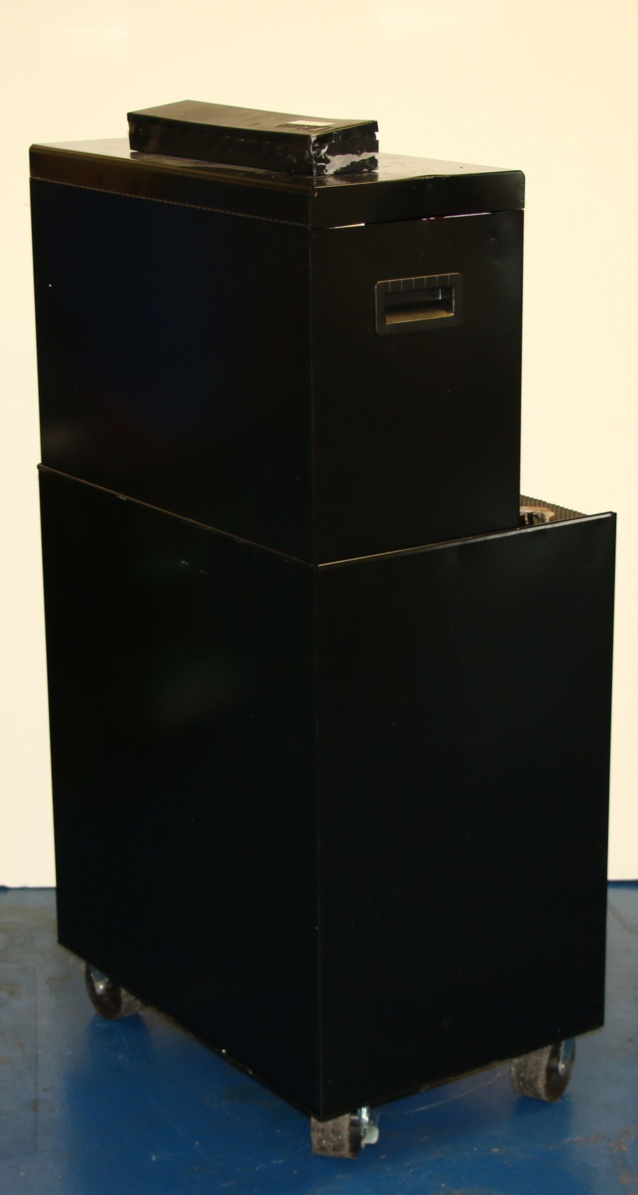 Craftsman Chest on Chest Rolling Toll Case with Tools