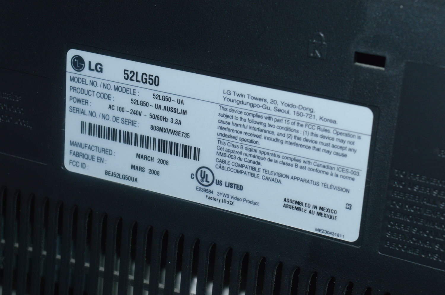 LG 52" 1080p LCD HDTV Television