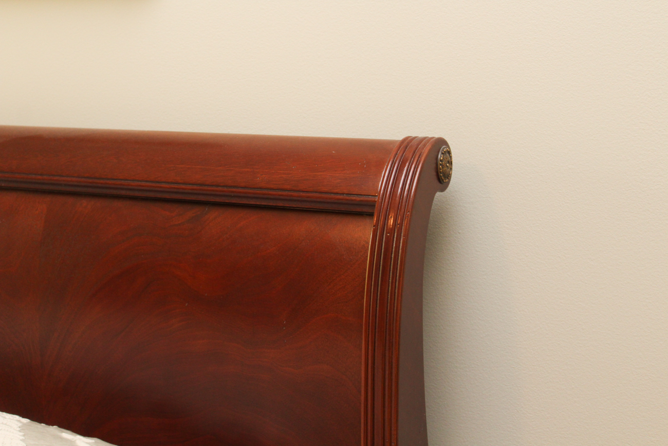 Ethan Allen "18th Century Collection" King Size Sleigh Bed