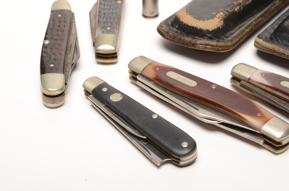 Vintage Pocket Knives Featuring Buck and Old Timer