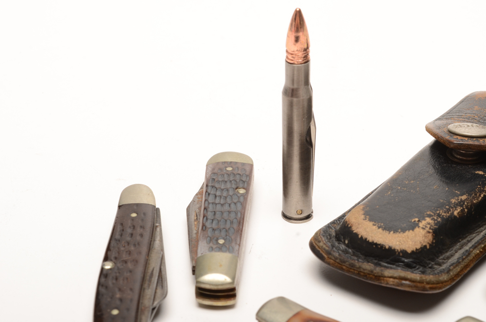 Vintage Pocket Knives Featuring Buck and Old Timer