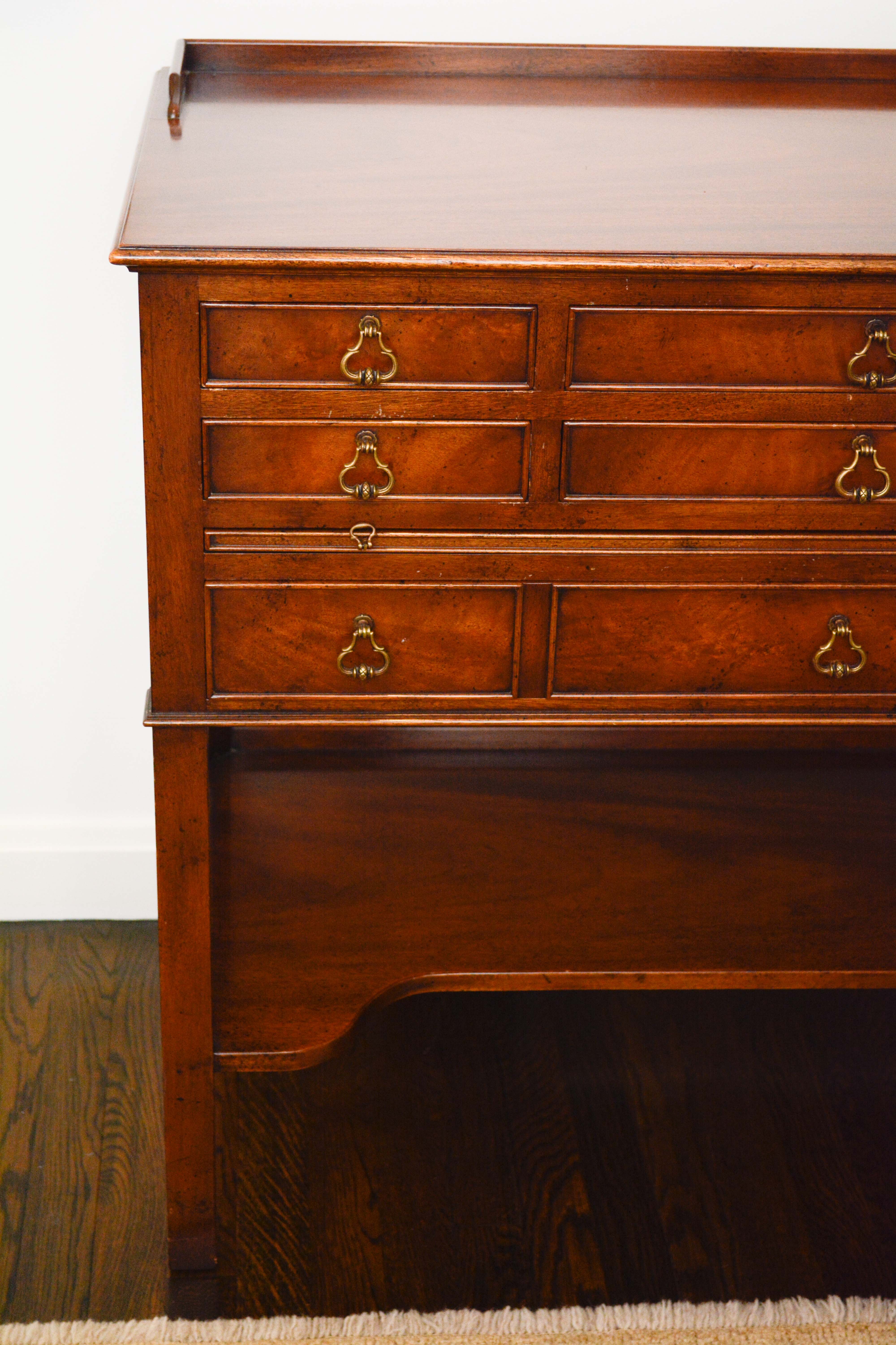 Beacon Hill "Old Colony" Silverware Chest