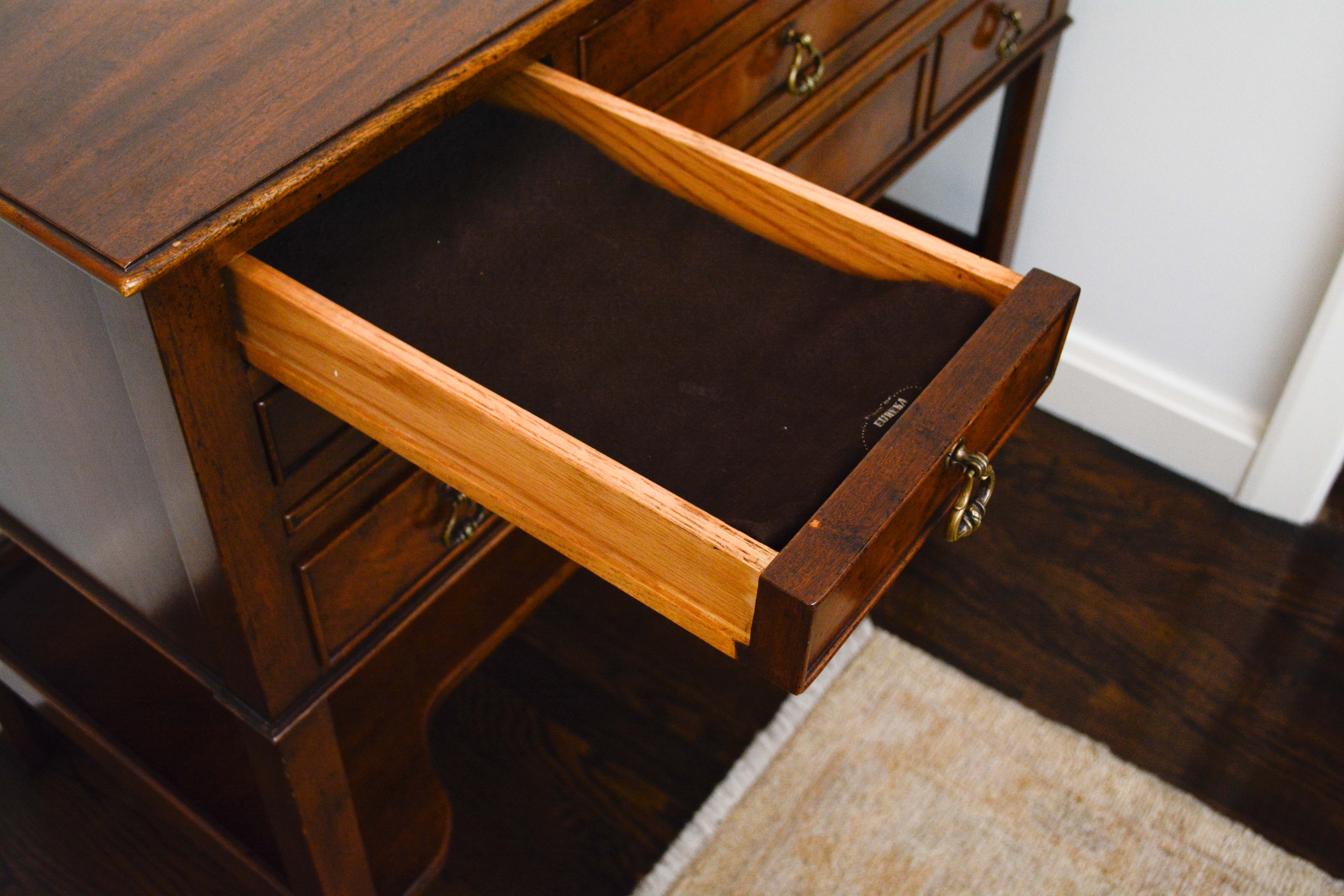 Beacon Hill "Old Colony" Silverware Chest