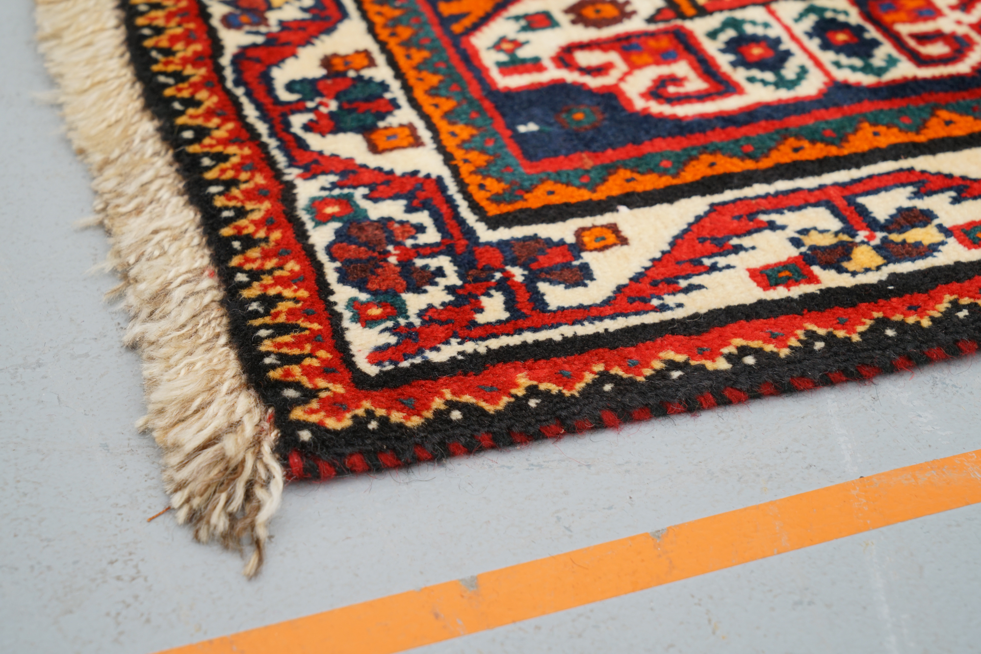 Hand-Knotted Persian Qashqai Wool Area Rug