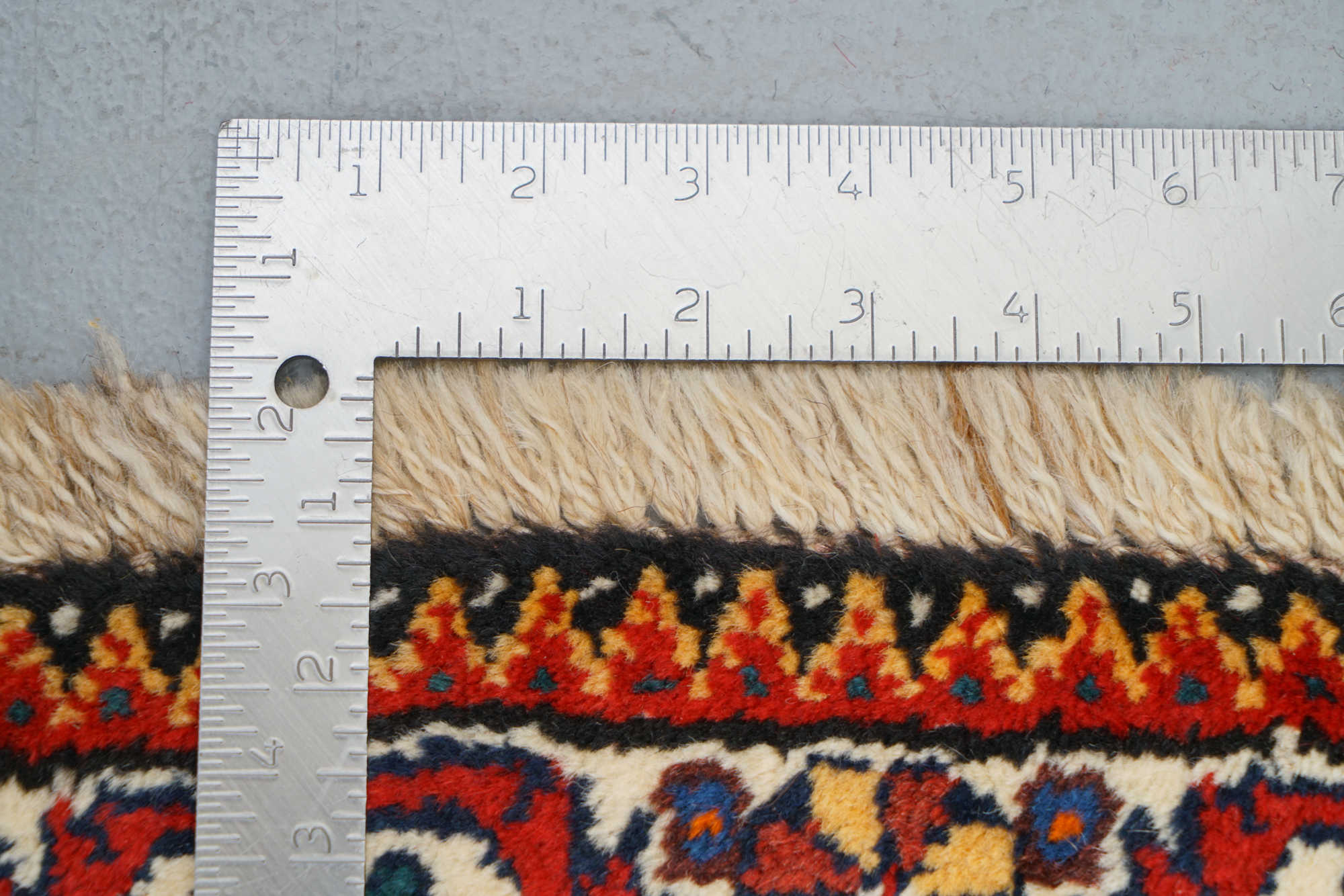 Hand-Knotted Persian Qashqai Wool Area Rug