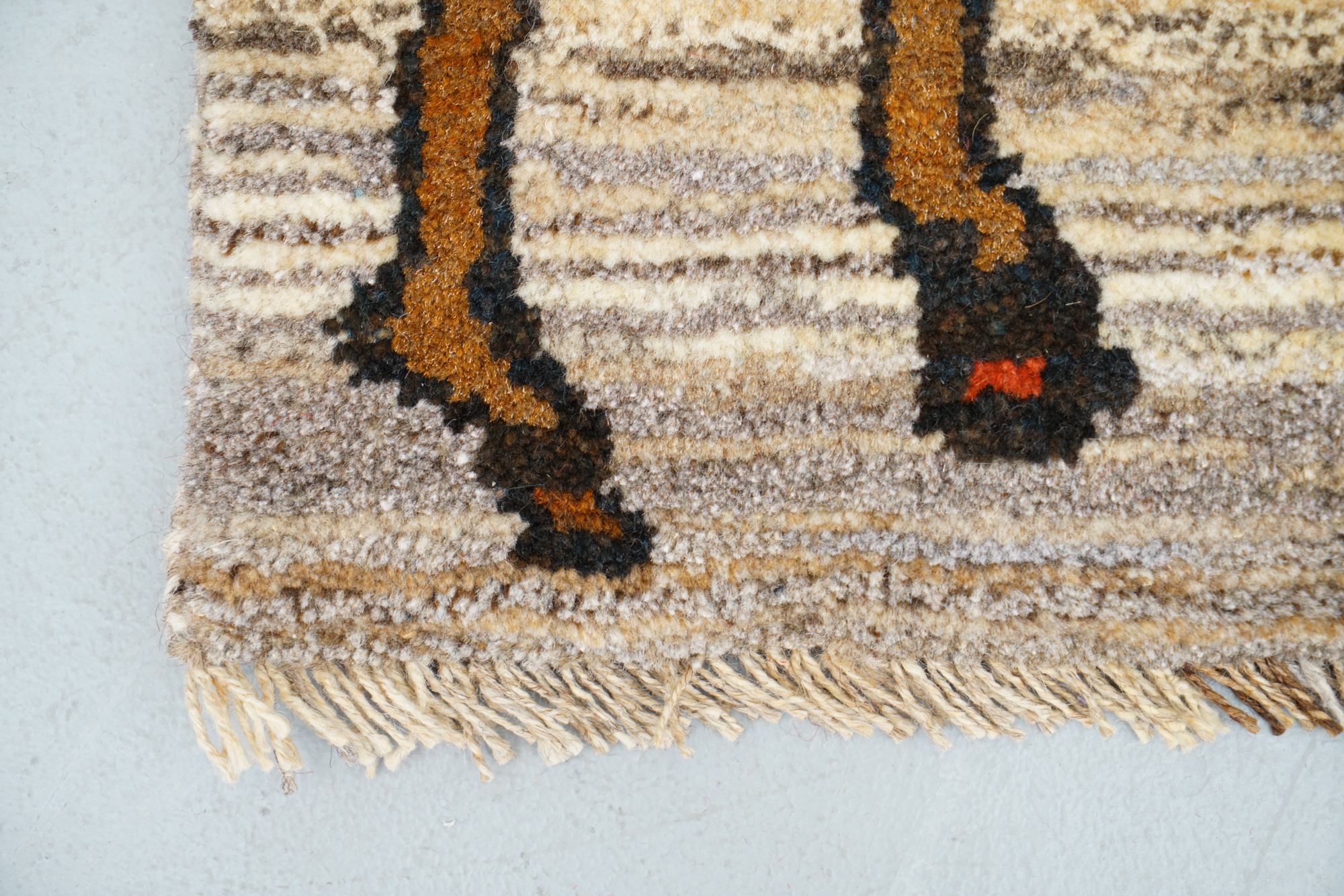 Hand-Knotted Persian Gabbeh Pictorial Wool Accent Rug