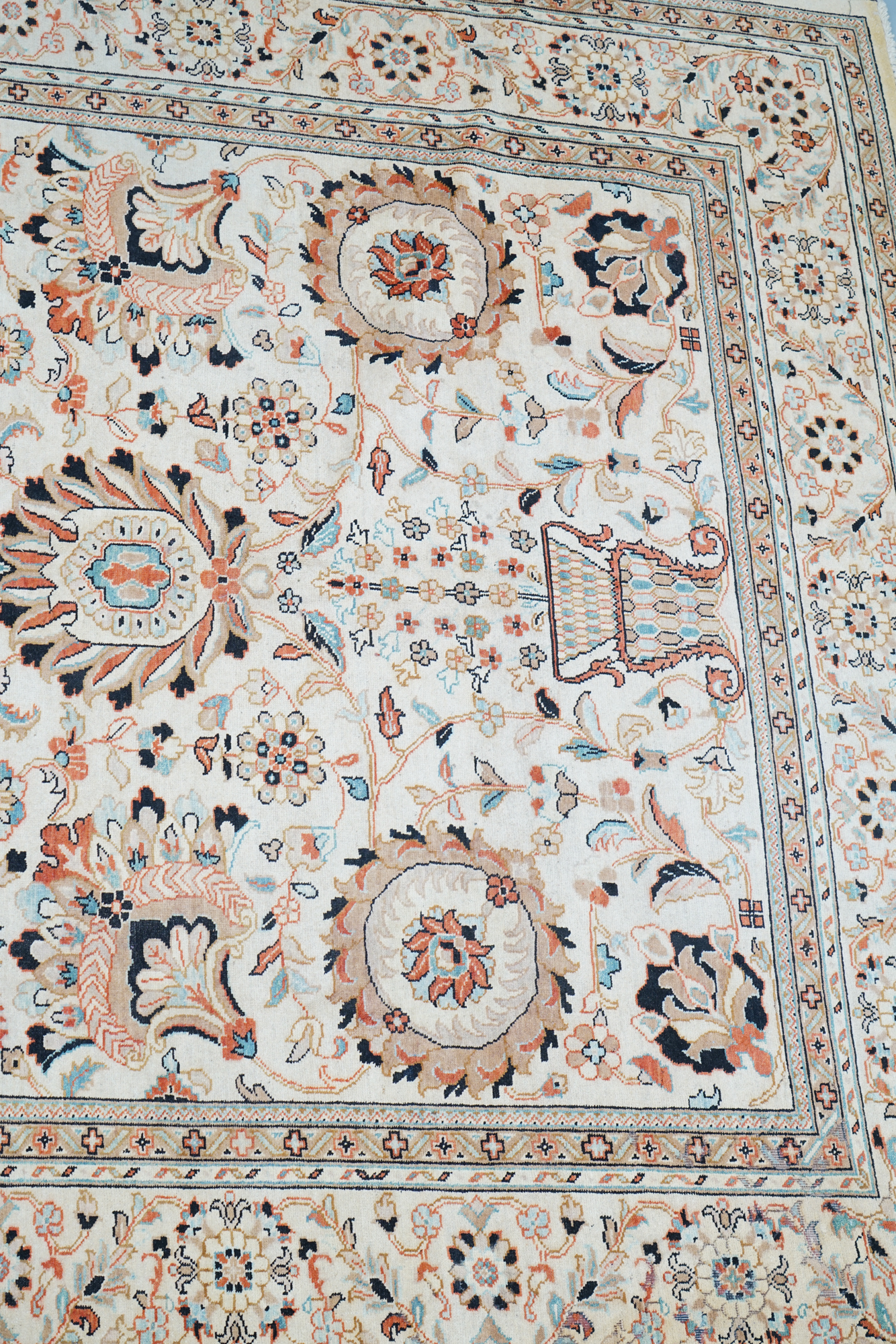 Hand-Knotted Indo-Persian "Vase" Wool Room Sized Rug