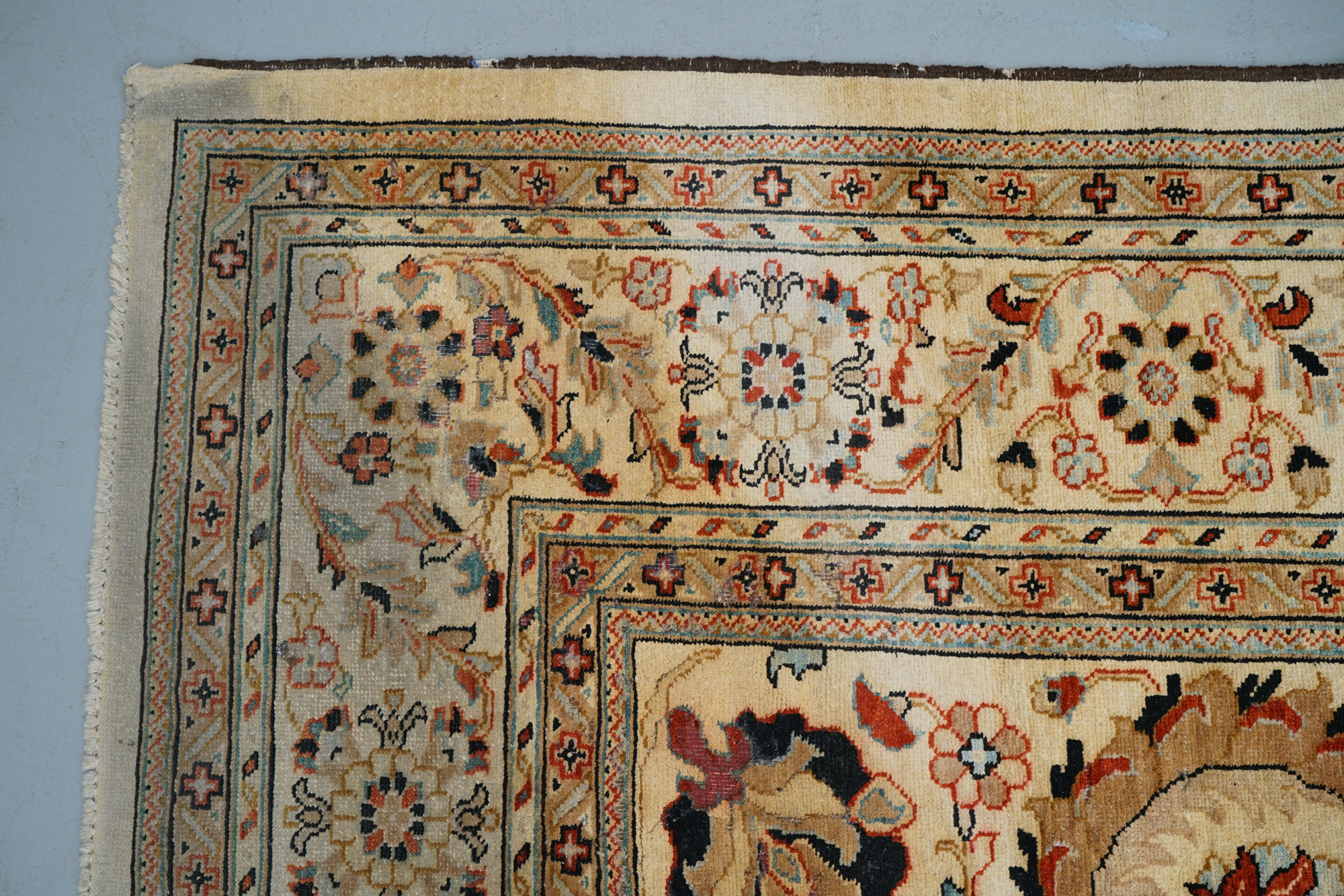 Hand-Knotted Indo-Persian "Vase" Wool Room Sized Rug