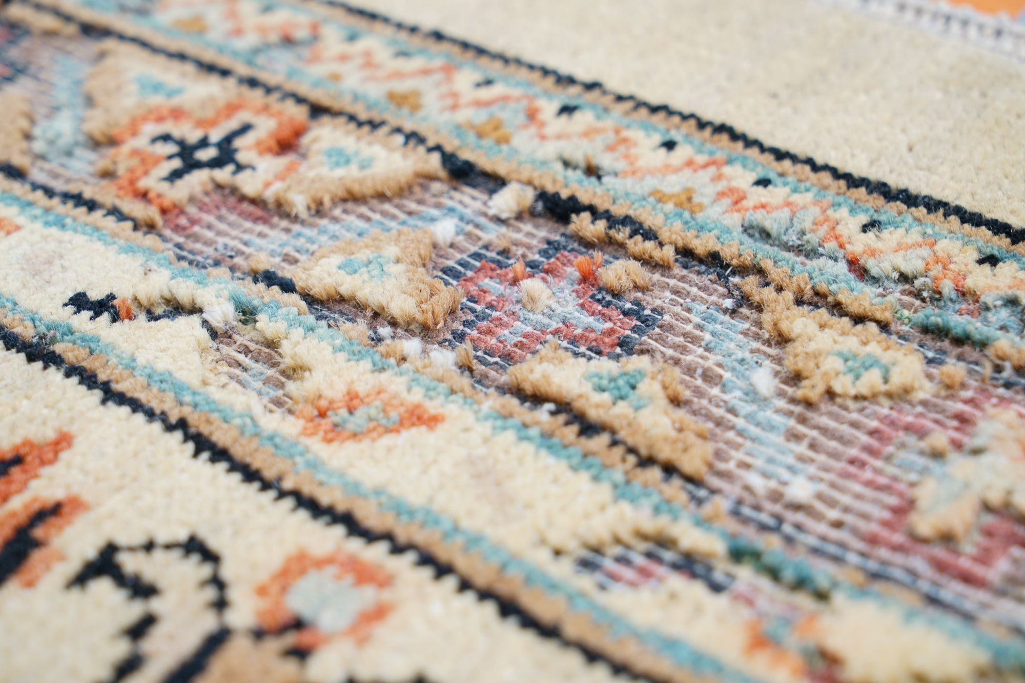 Hand-Knotted Indo-Persian "Vase" Wool Room Sized Rug