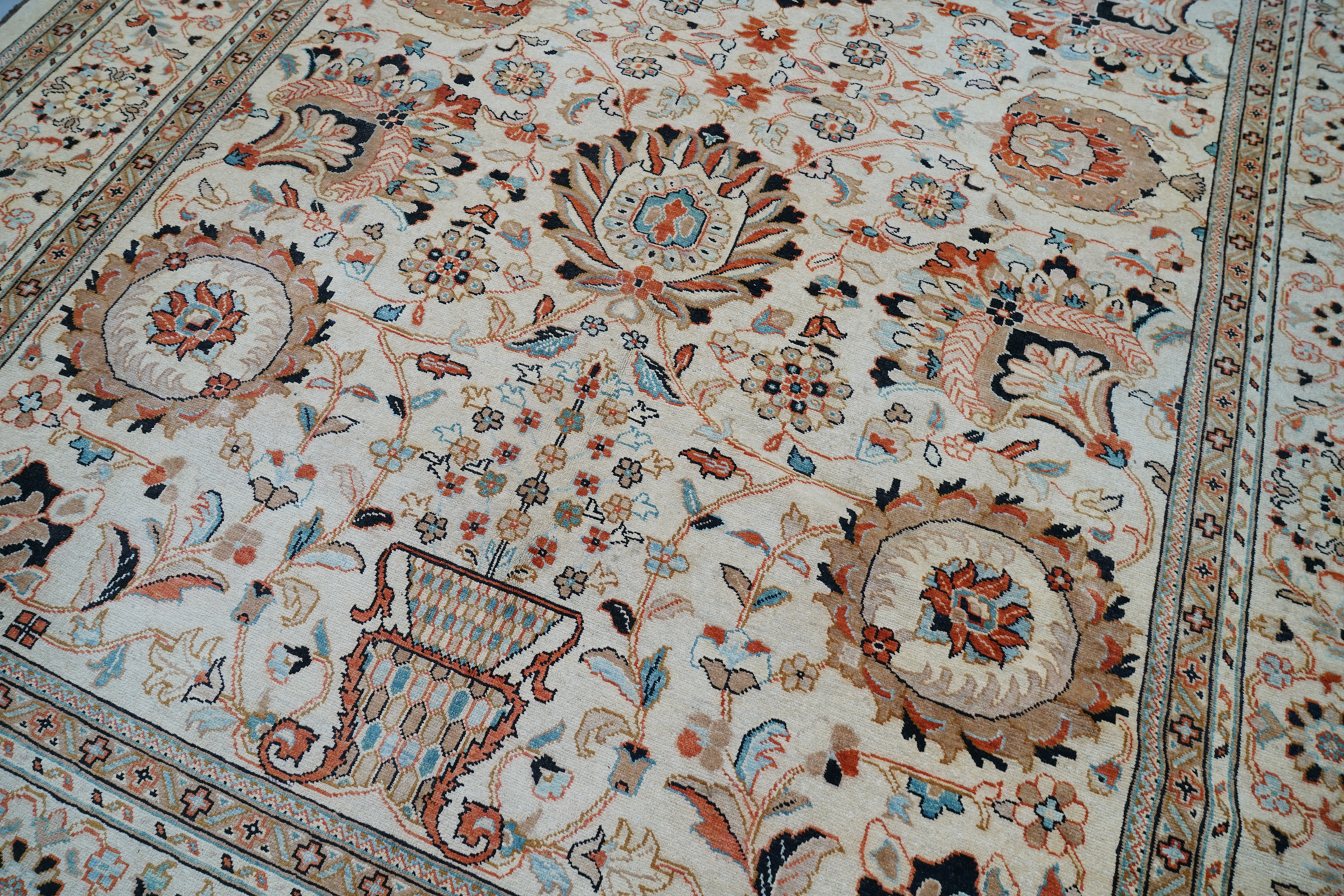 Hand-Knotted Indo-Persian "Vase" Wool Room Sized Rug