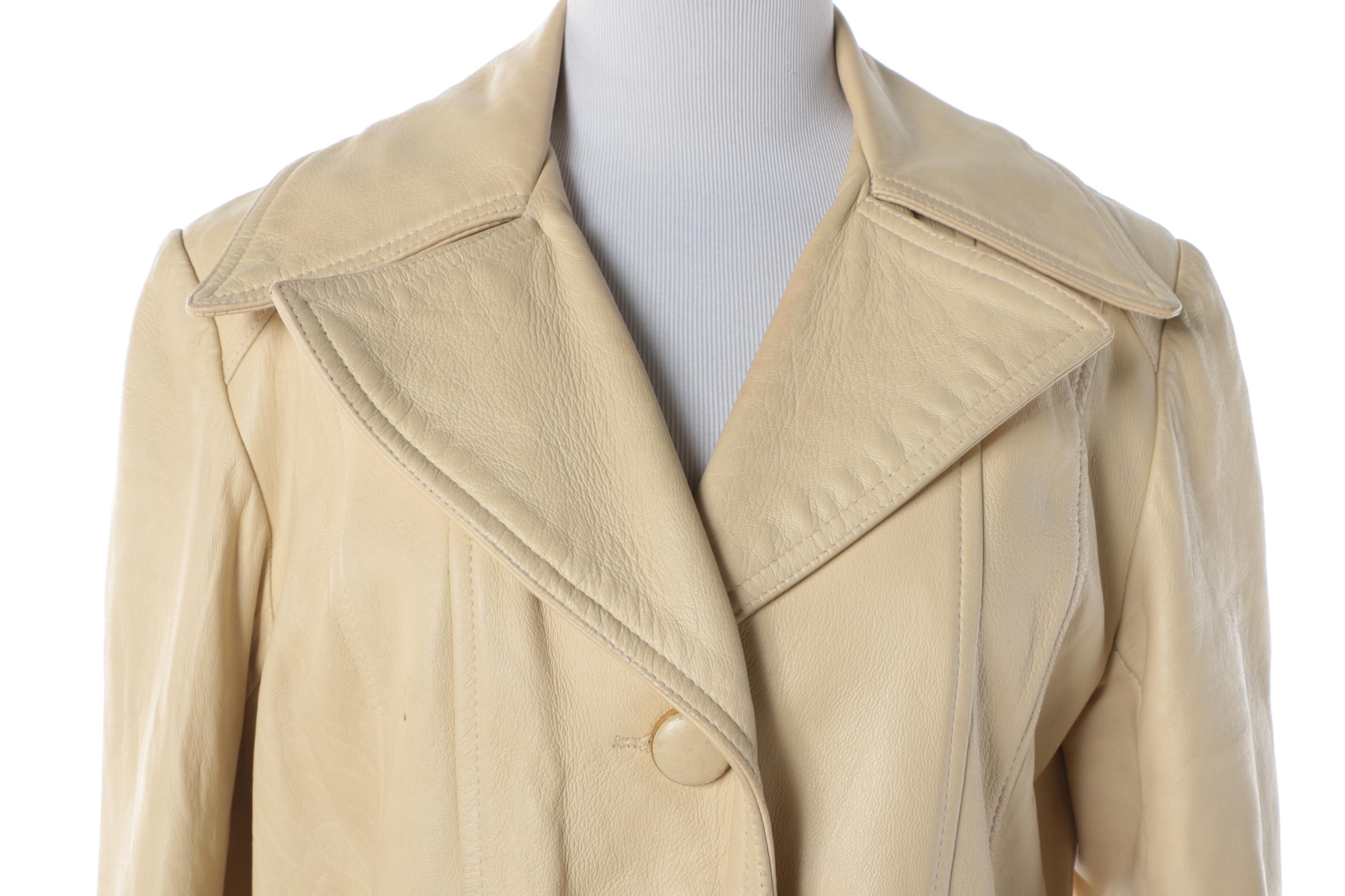 Women's Vintage New England Sportswear Company Cream Leather Trench Coat