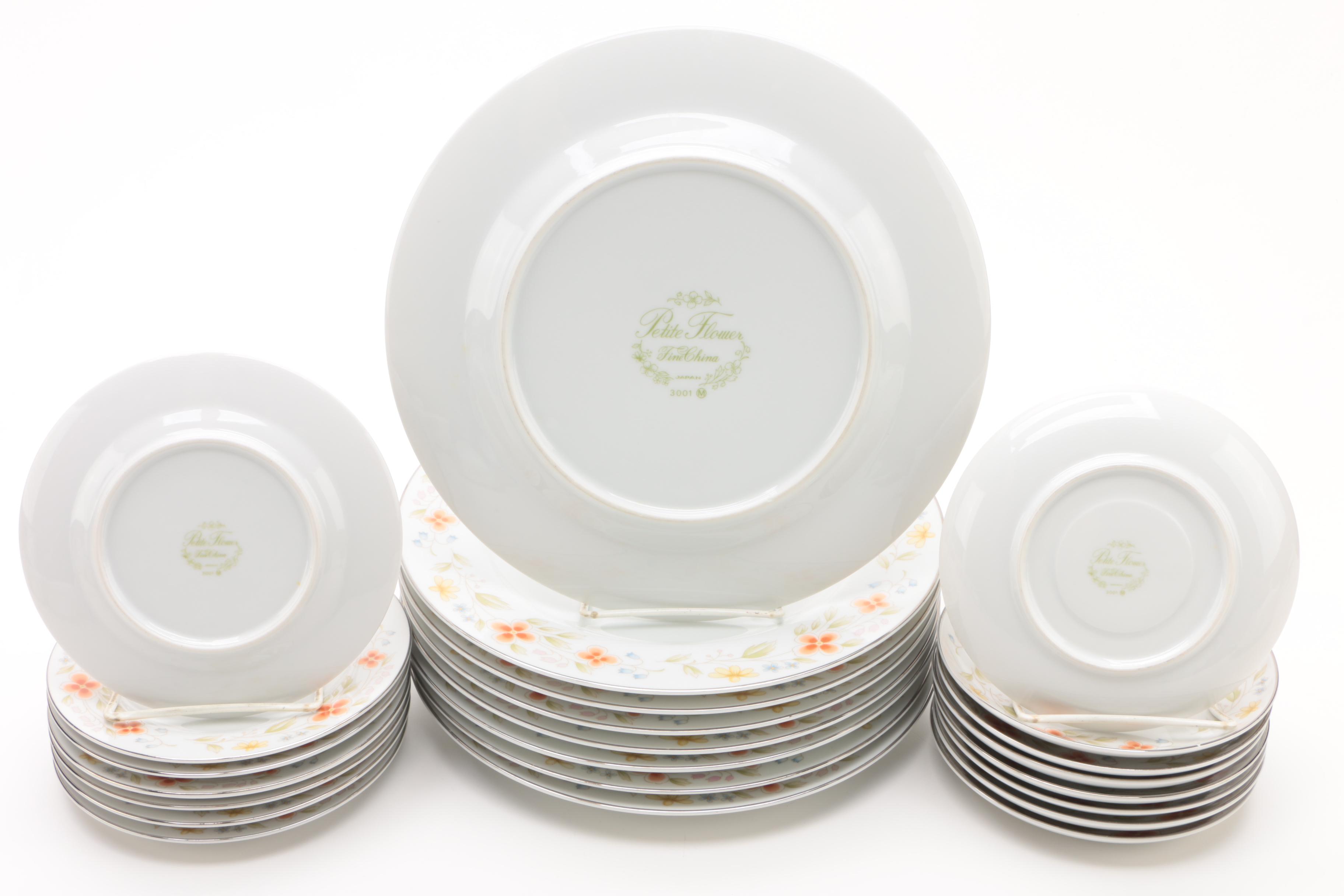 Fine China of Japan "Petite Flowers" Porcelain Dinnerware