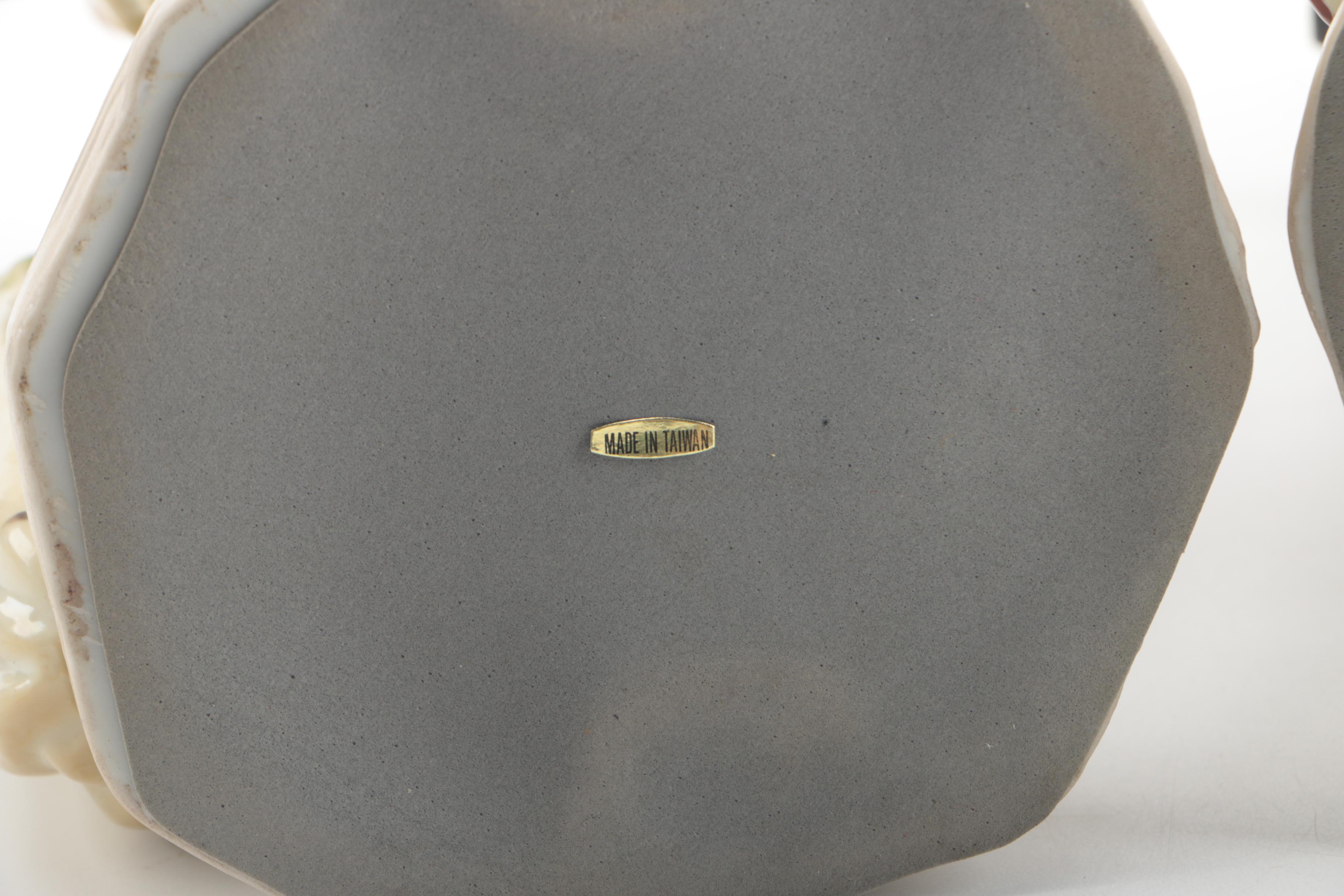 Chinese Ceramic Figurines