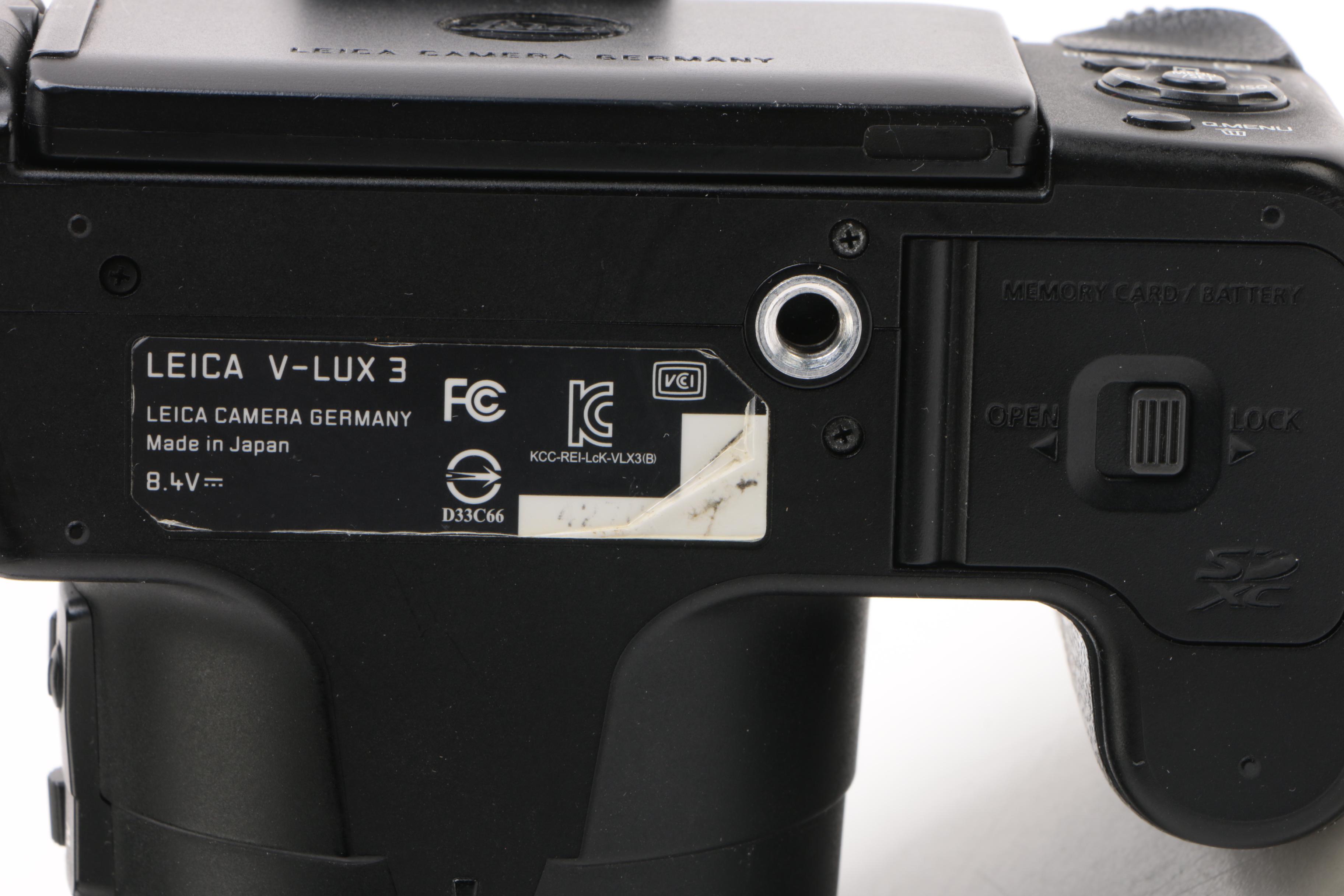 Leica V-LUX 3 12.1-Megapixel CMOS Digital Camera with Accessories and Box