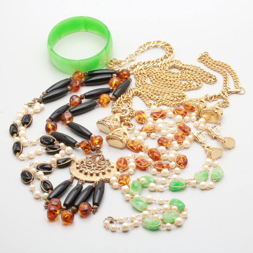 Assortment of Gold Tone Imitation Pearl and Resin Jewelry