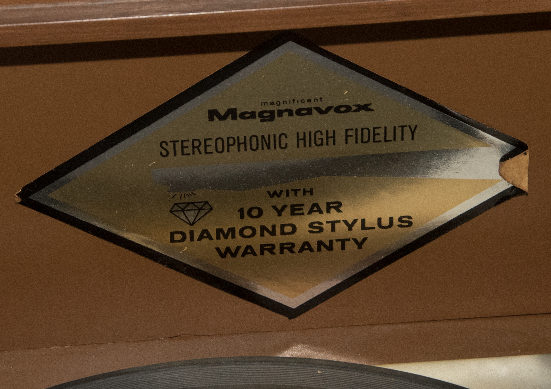 Vintage Magnavox Micromatic Maple Cabinet Stereo