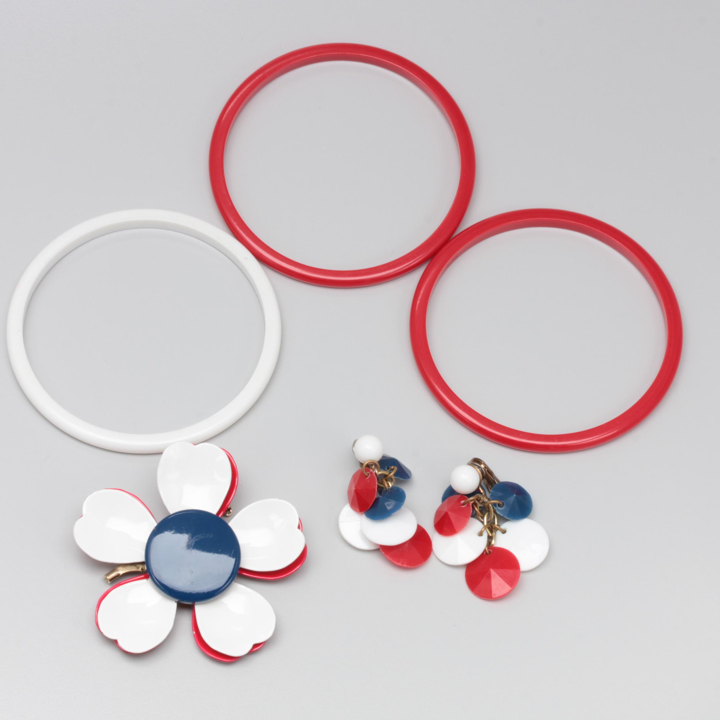 Vintage Circa 1960s Red, White, and Blue Resin Jewelry Assortment