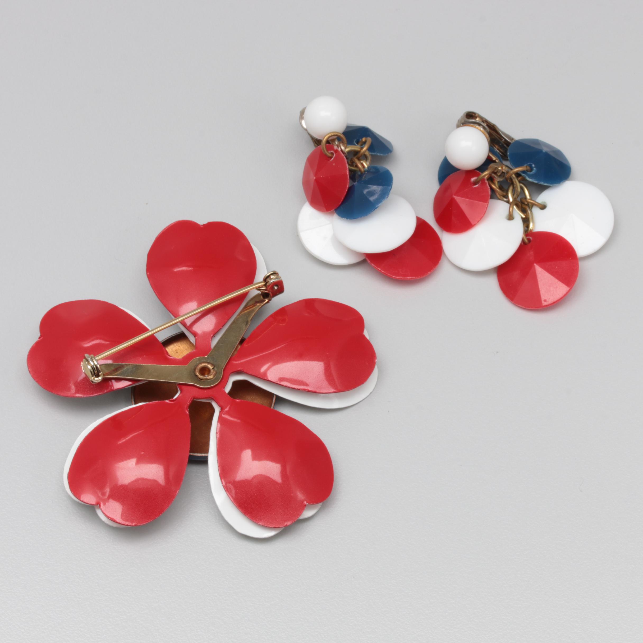 Vintage Circa 1960s Red, White, and Blue Resin Jewelry Assortment