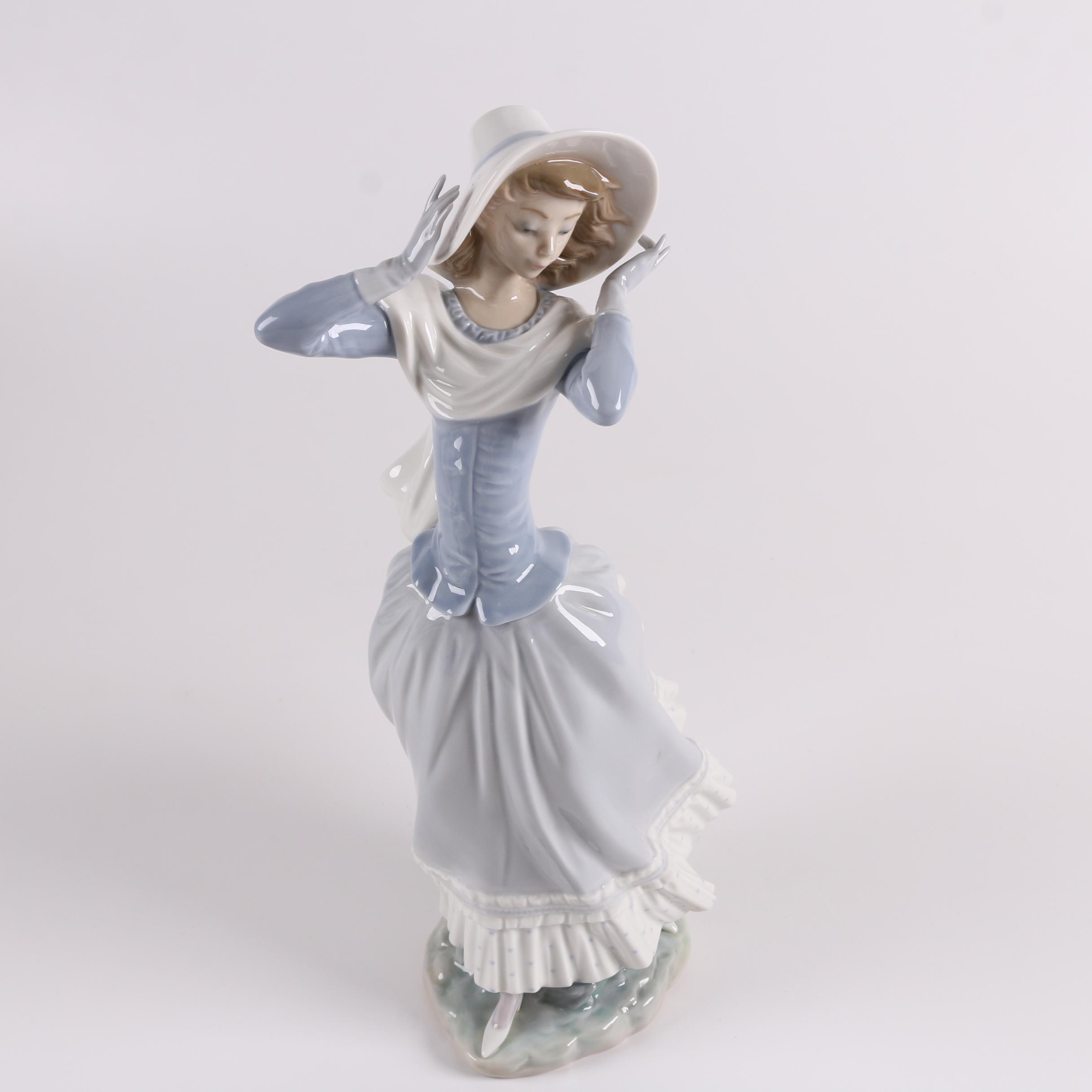 Lladró "Spring Breeze" Porcelain Figurine