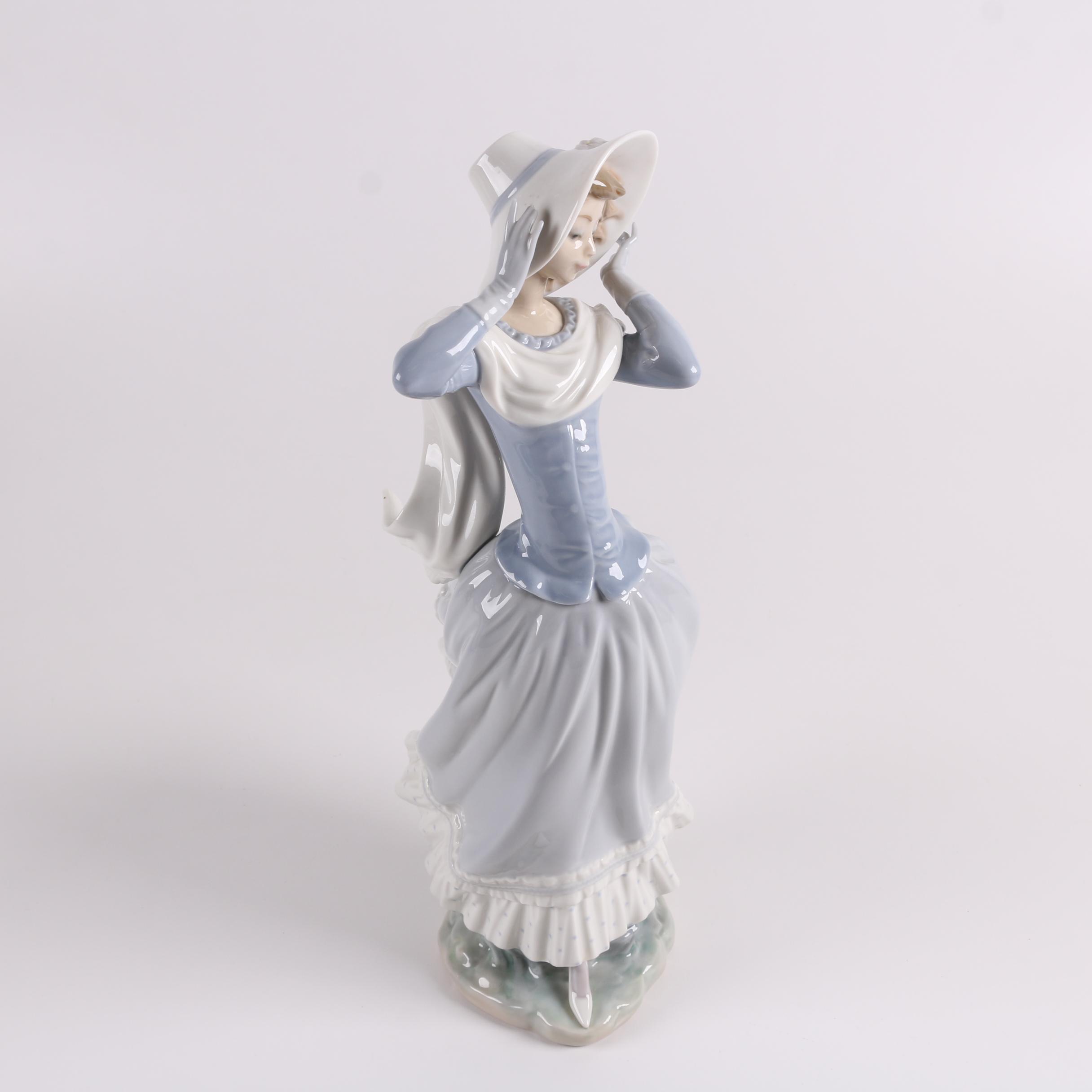 Lladró "Spring Breeze" Porcelain Figurine