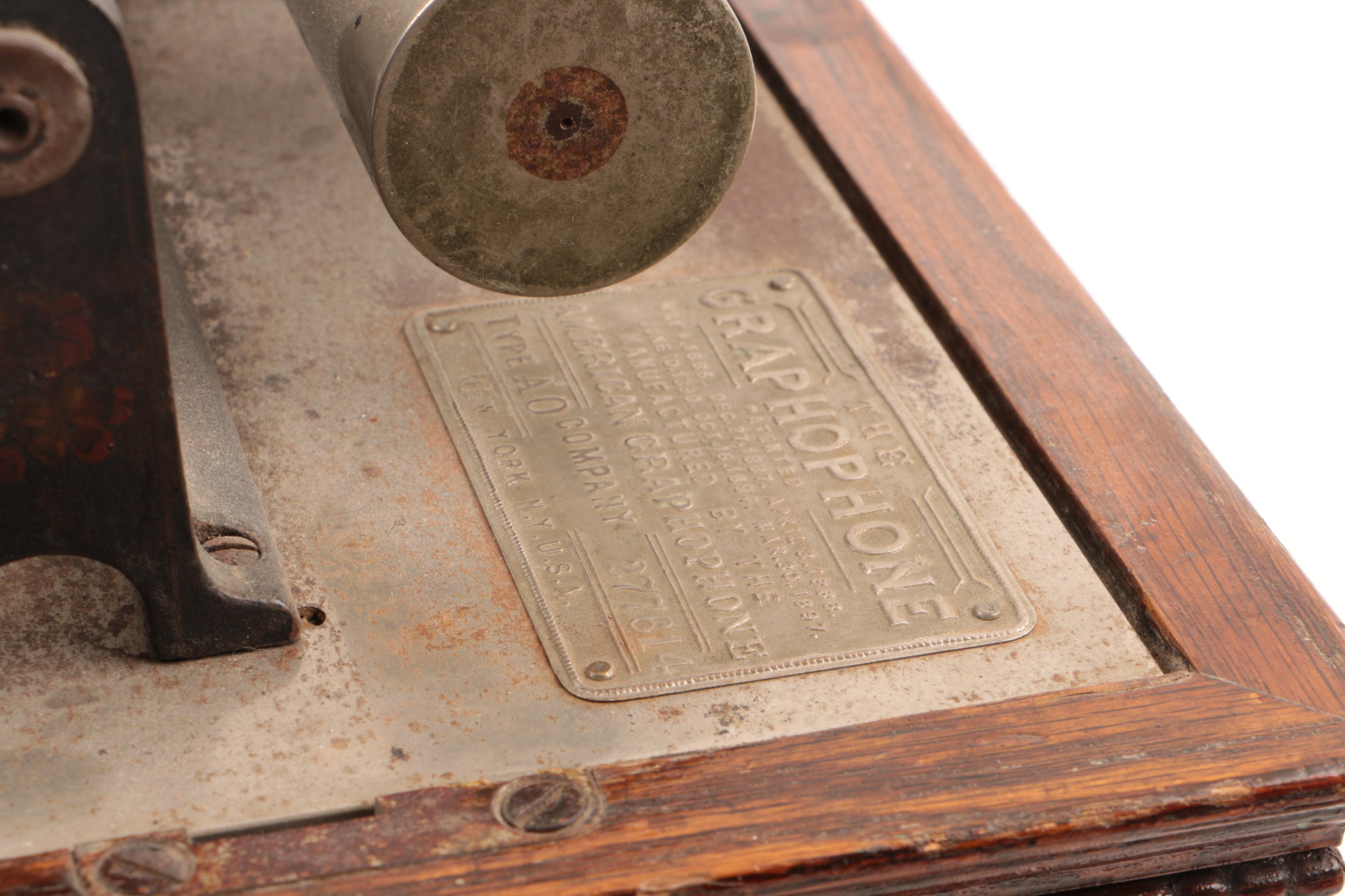 Antique Columbia Graphophone Model Type "AO" in Deluxe Oak Case, Circa 1902