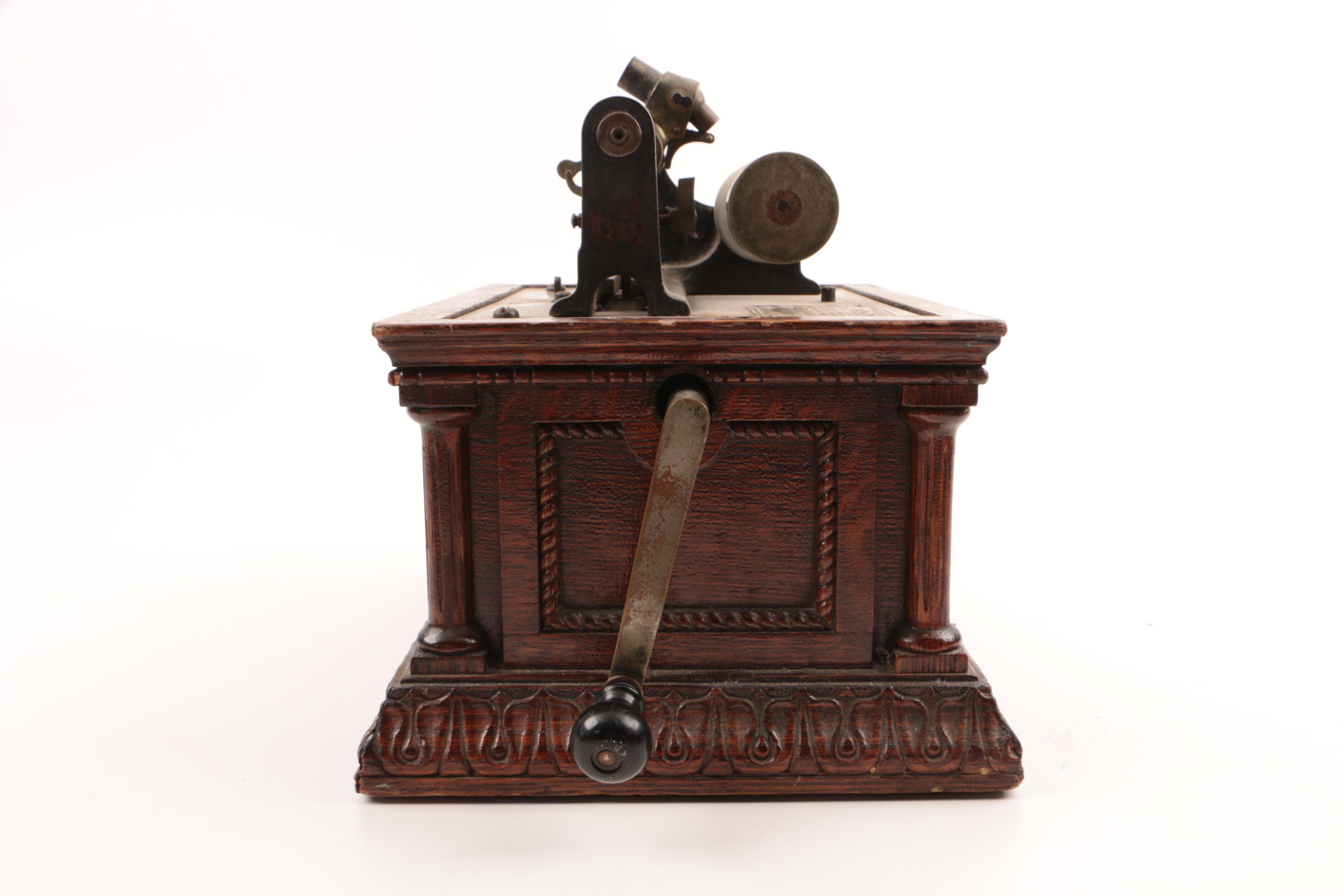 Antique Columbia Graphophone Model Type "AO" in Deluxe Oak Case, Circa 1902
