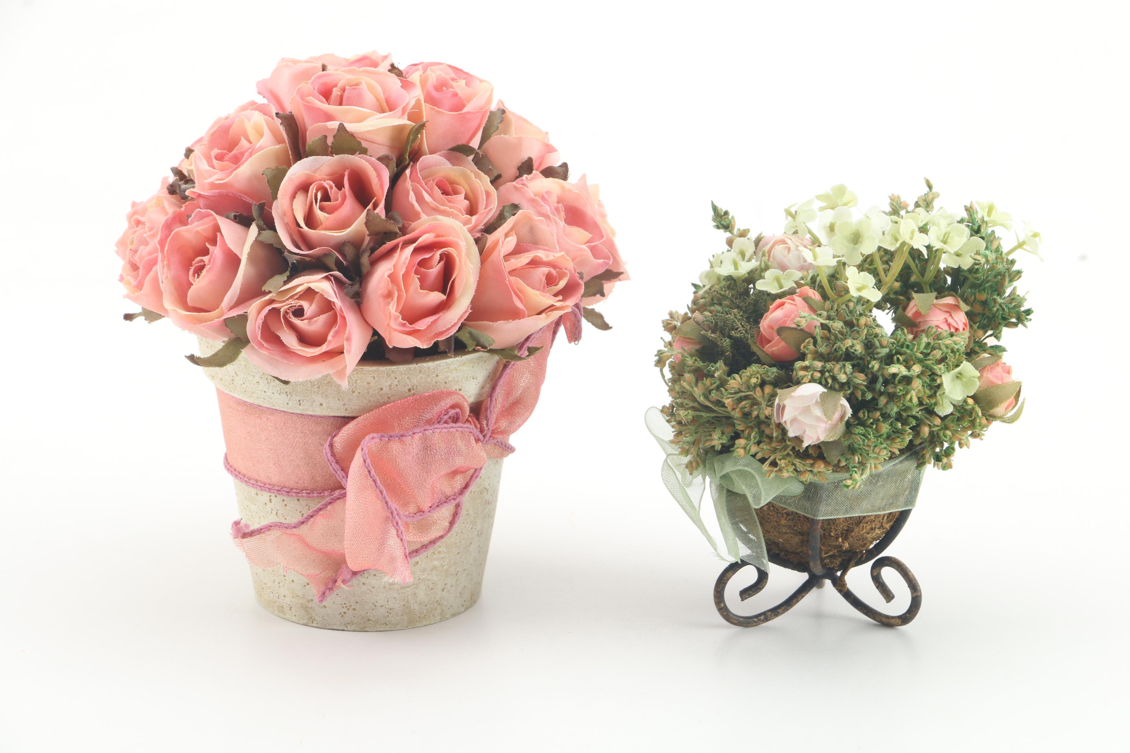 Lenox Gingerbread House Music Box and Other Decor