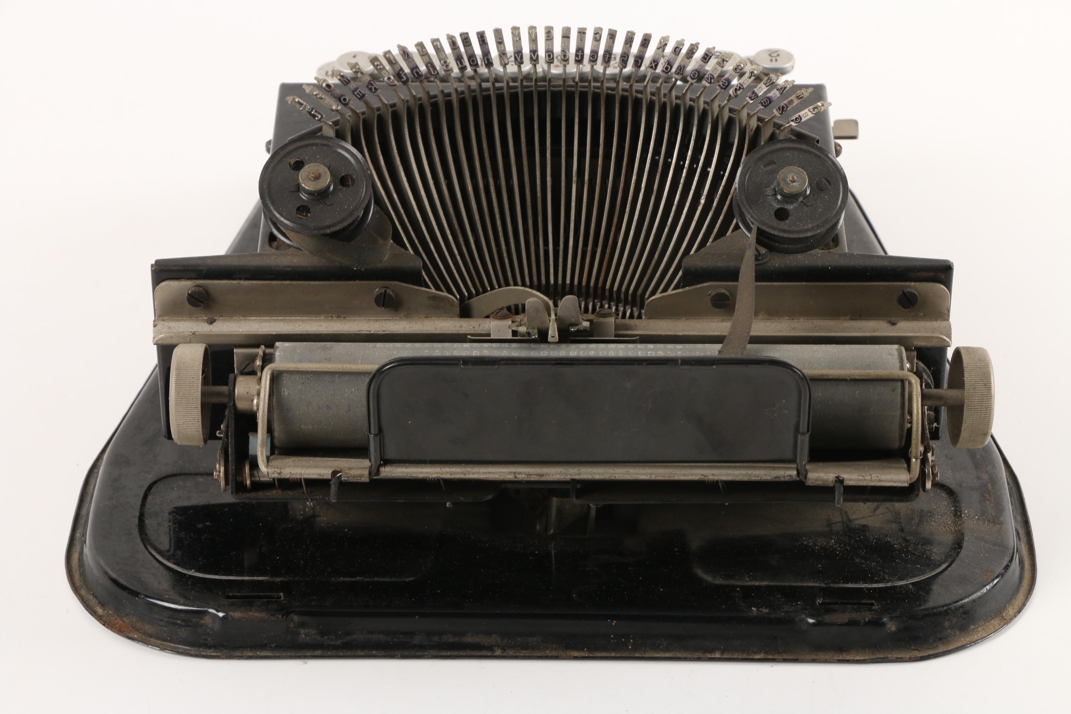Late 1920s German Bing No. 2 Portable Typewriter