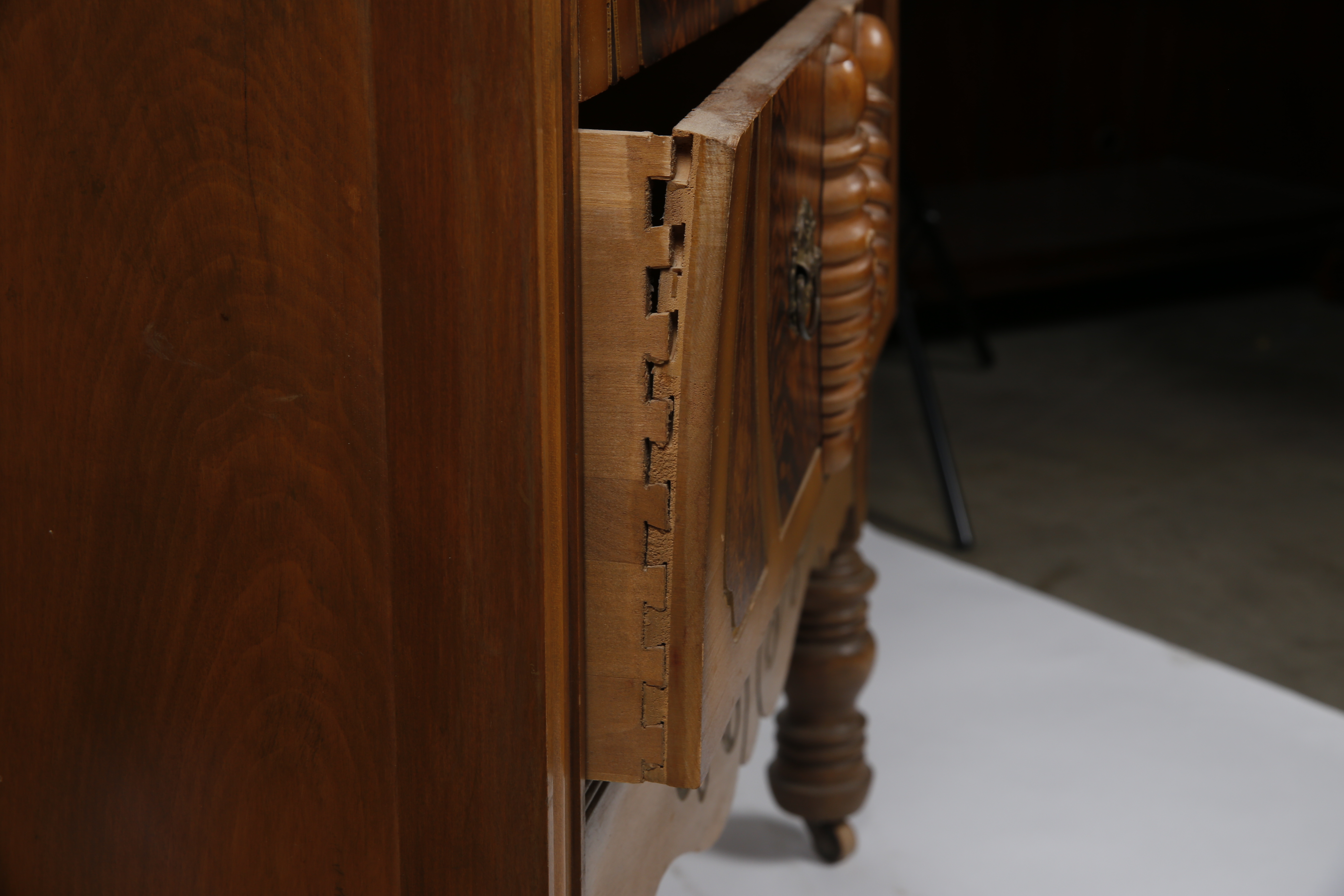 Vintage Art Nouveau Chest of Drawers