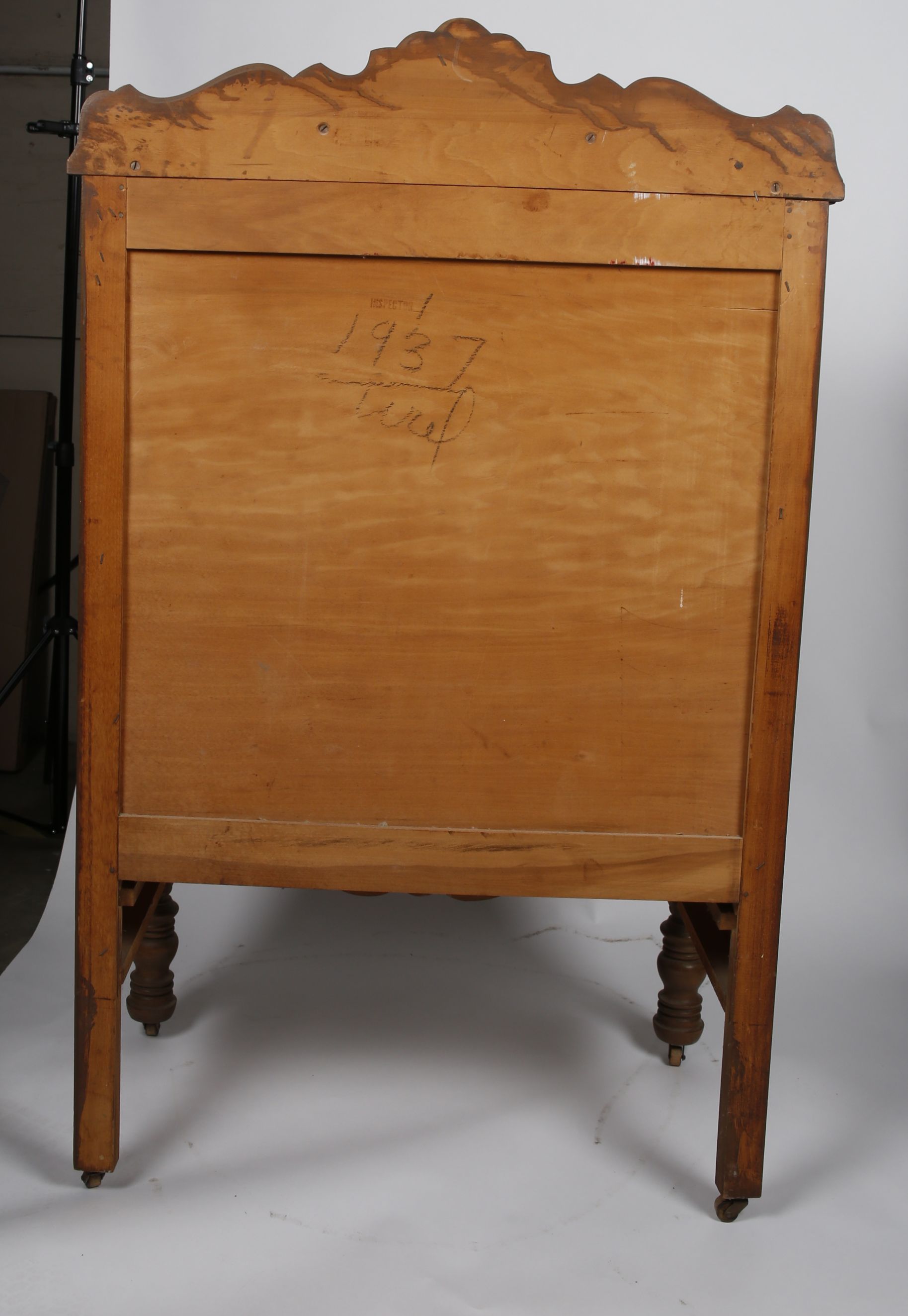 Vintage Art Nouveau Chest of Drawers