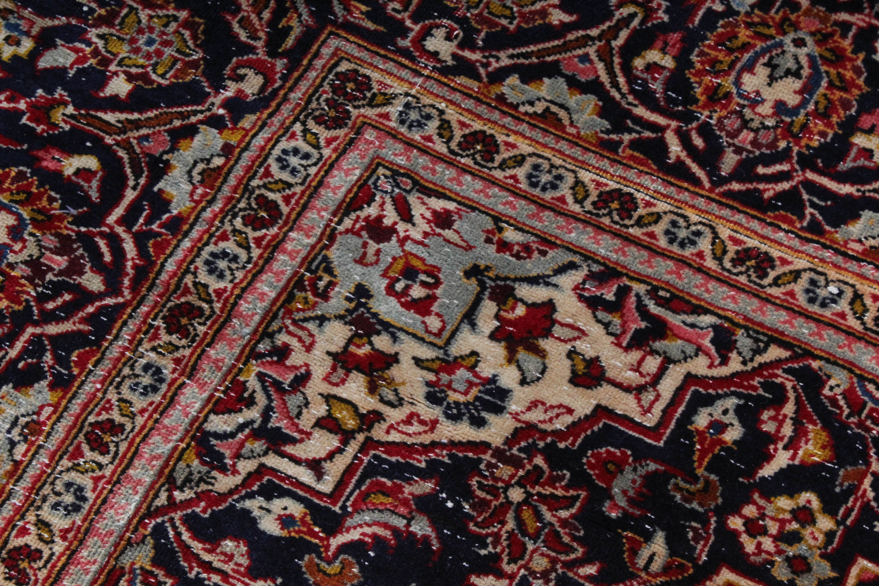 Vintage Hand-Knotted Persian Kashan Rug